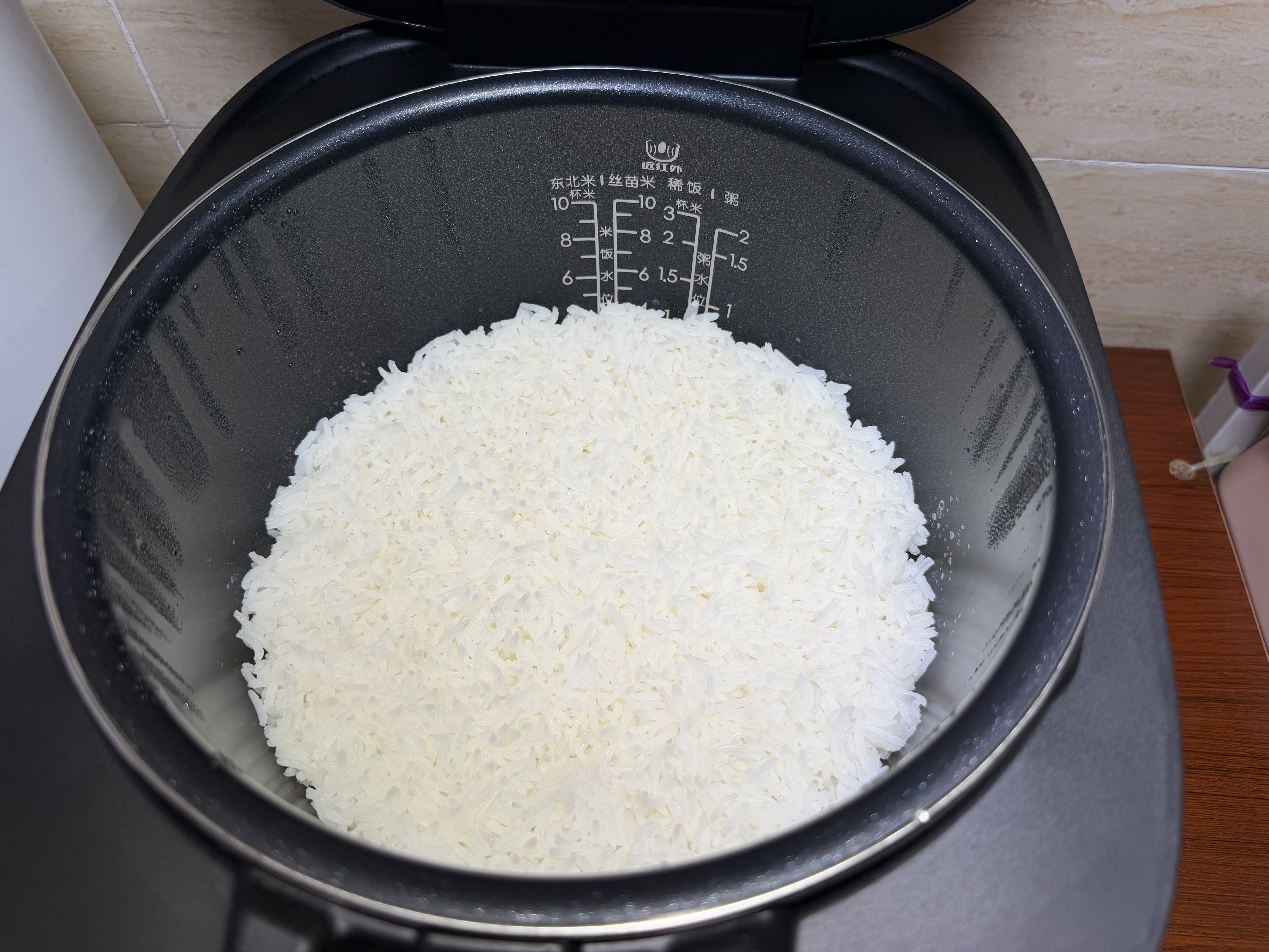 美的（Midea）电饭煲 纤V系列 IH加热智能电饭锅Pro家用5L大容量4-5人 2-10人 蒸米饭锅FB50S701 实拍图