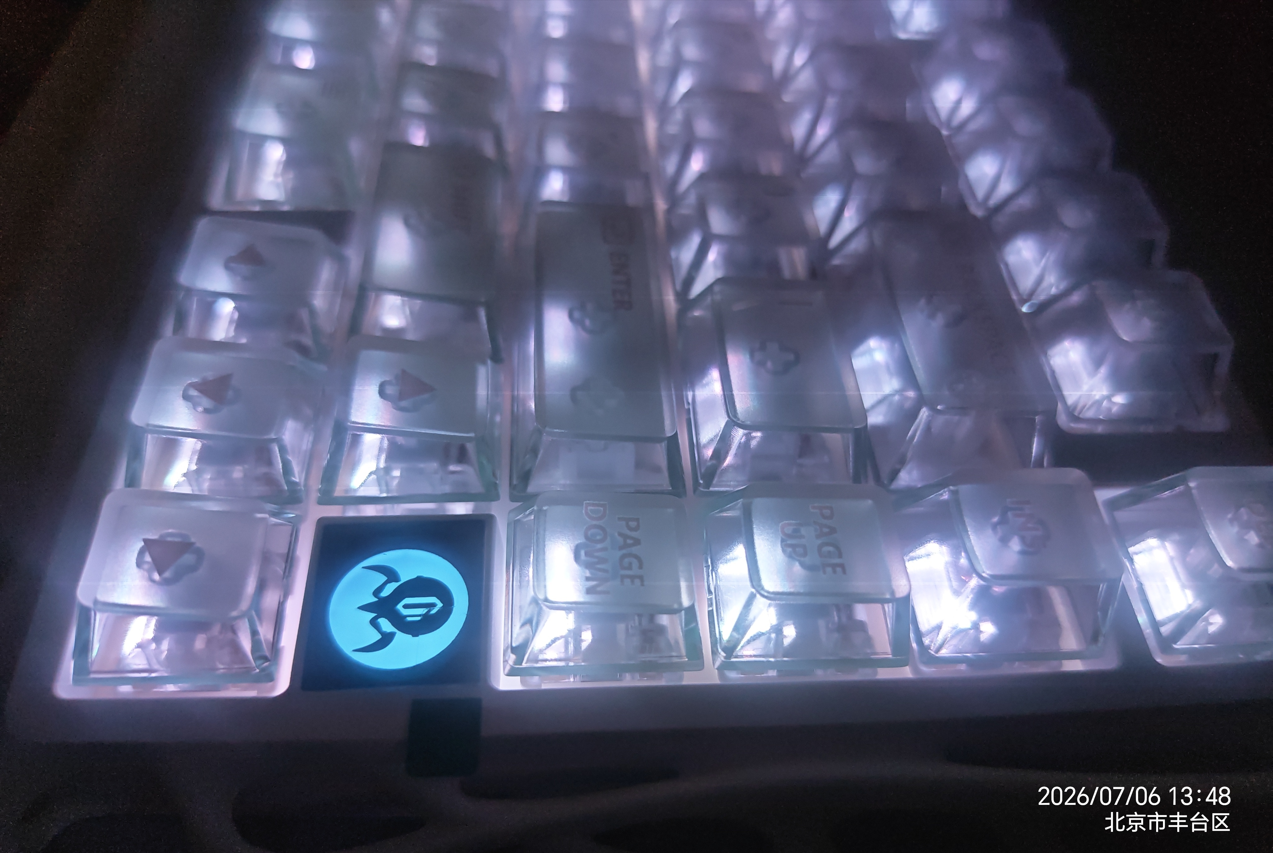 重力星球破茧75K1机械键盘无线/有线蓝牙三模电竞游戏鼠标键盘套装gasket客制化金属RGB灯光键鼠套装 【K1 LITE经典版】 北极光（全透键帽） 实拍图