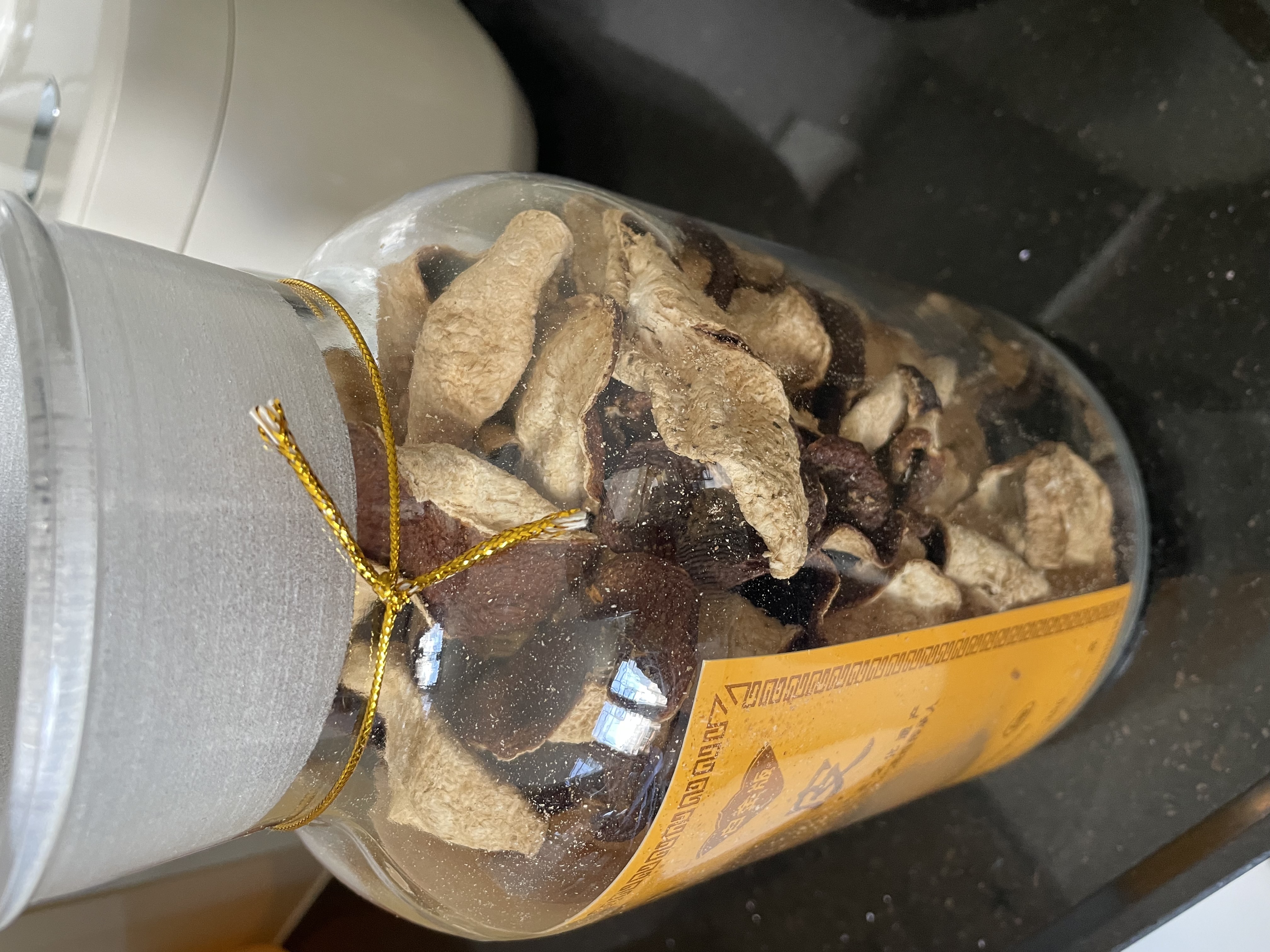新宝堂陈皮老陈皮正宗陈皮礼盒十五年十年蕴月瓶广东特产 10年白金瓶【250克/瓶】 实拍图
