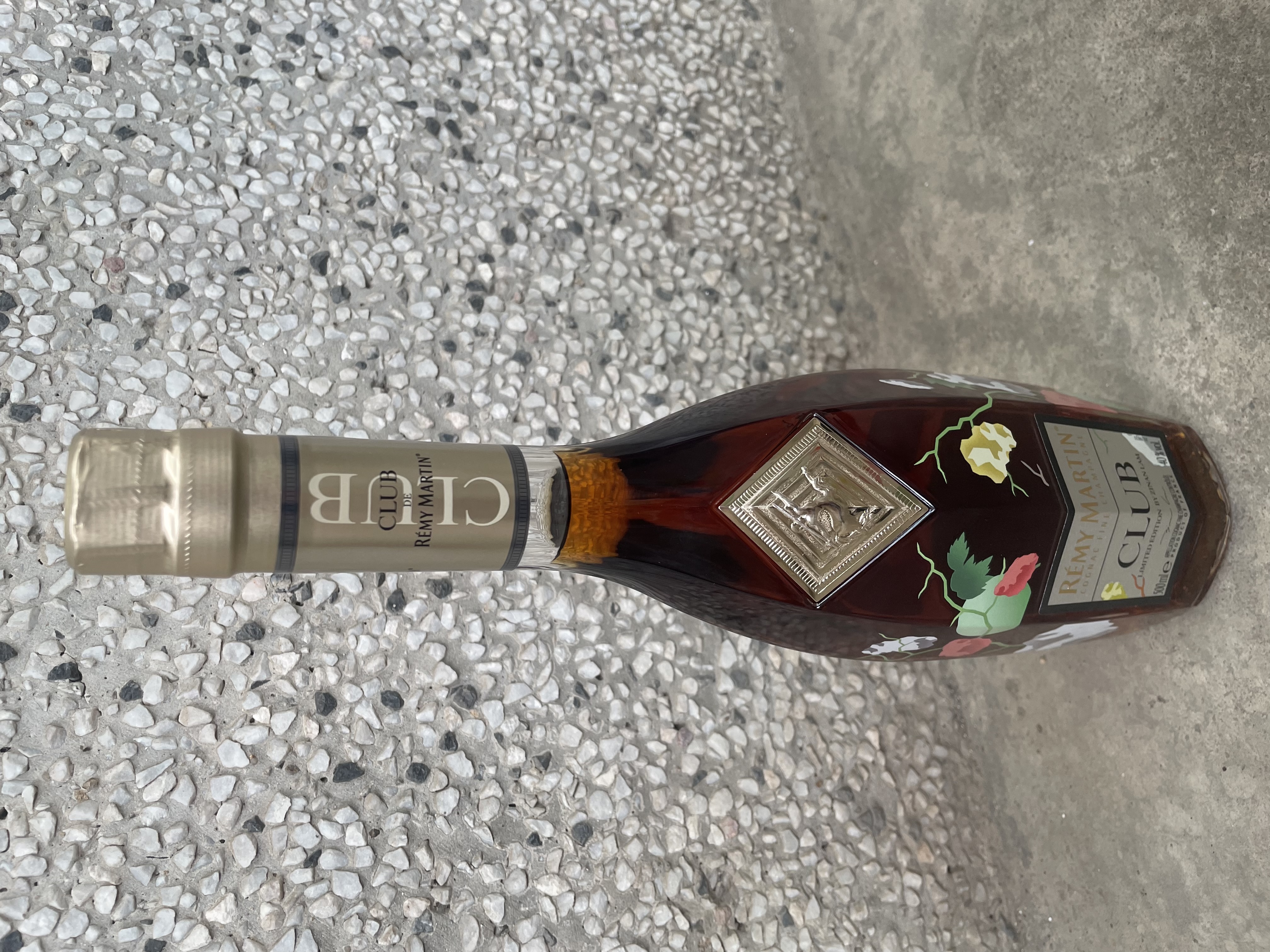 人头马（Remy Martin）洋酒 CLUB优质香槟区干邑白兰地 500ml 林子楠限量版  实拍图