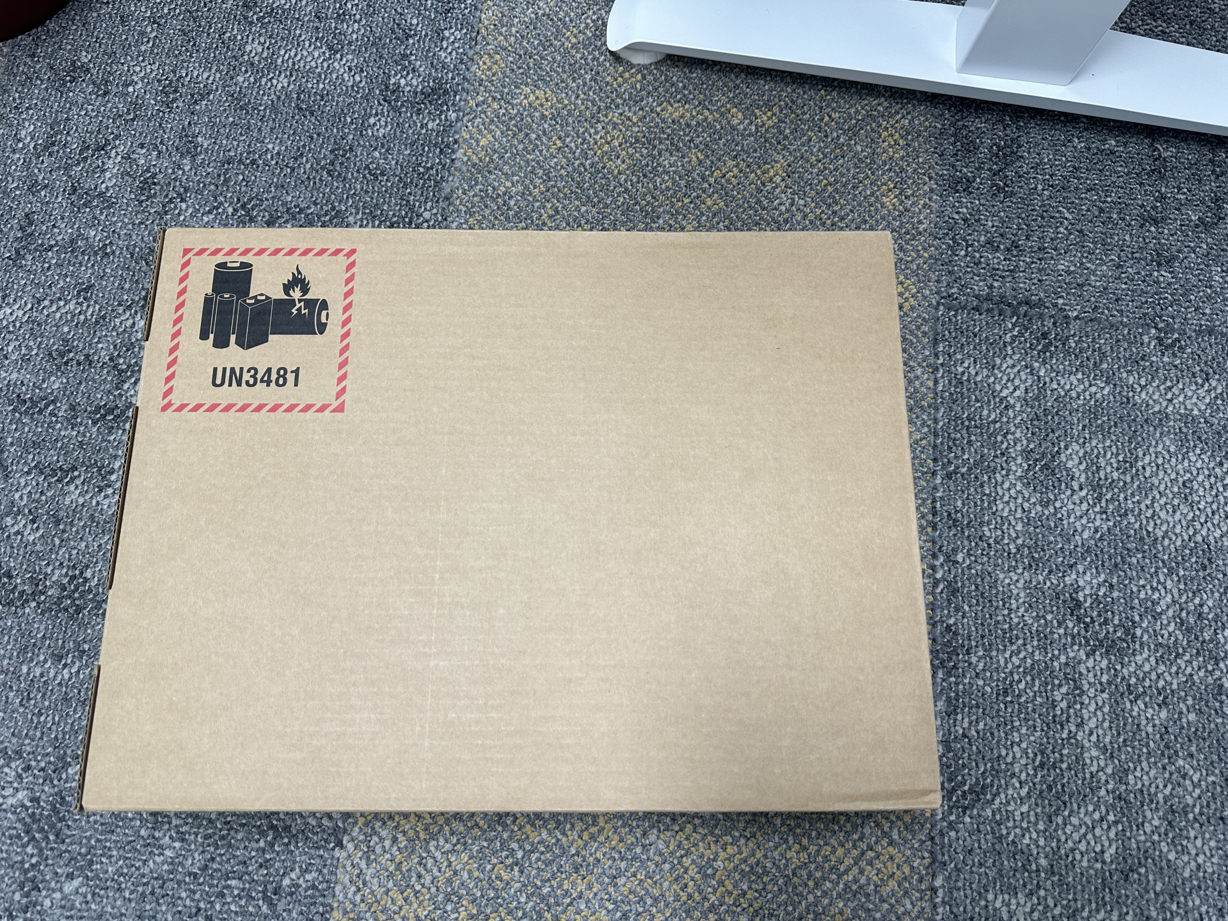 苹果/苹果AI/MacBook Air15英寸M5 (10+10核) 16G 1T天蓝色笔记本电脑MDVT4CH/A 实拍图