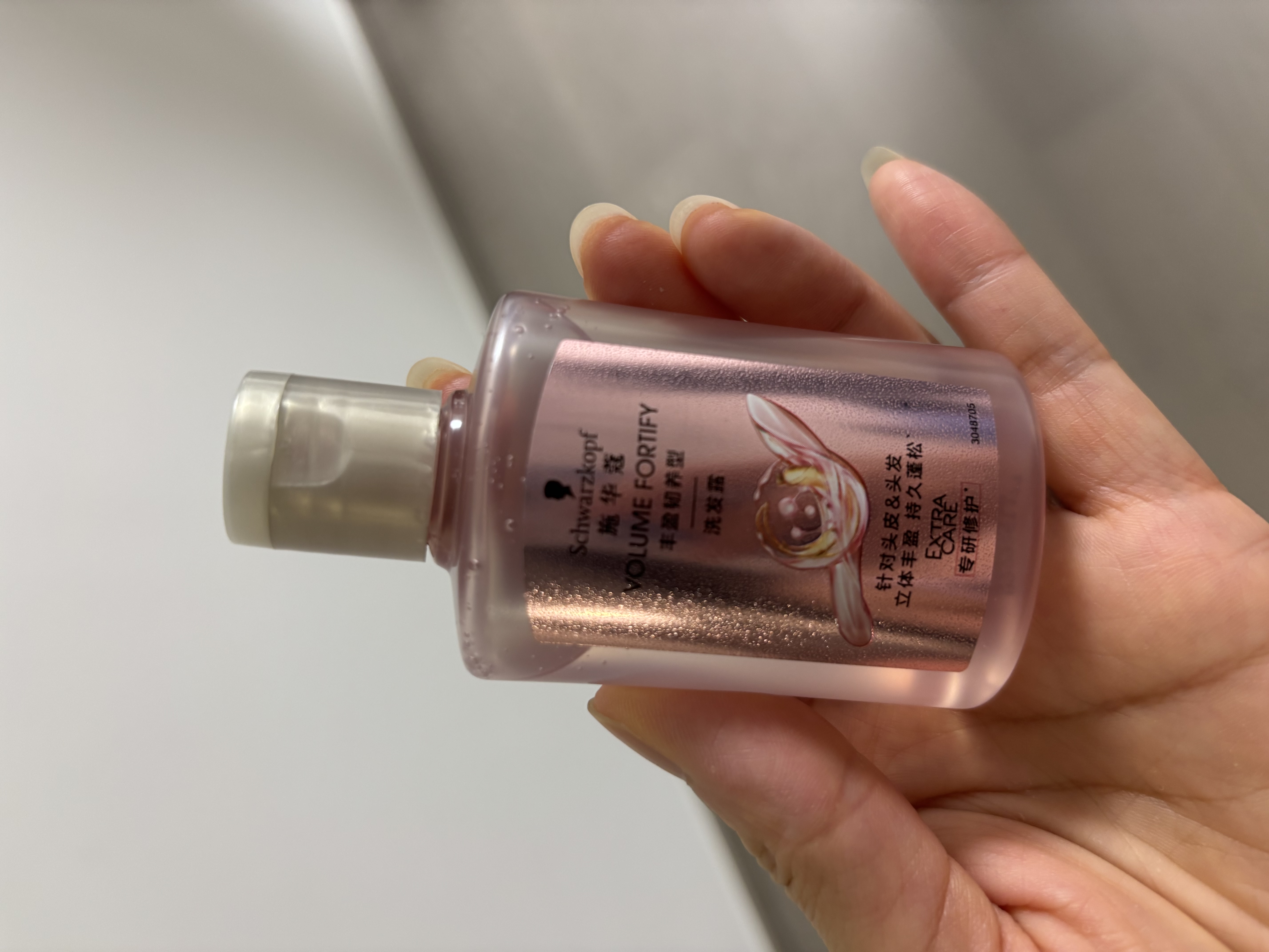 施华蔻（Schwarzkopf）【京东试用】丰盈韧养洗发水60ml（随行装 便携）无硅油洗头膏  实拍图