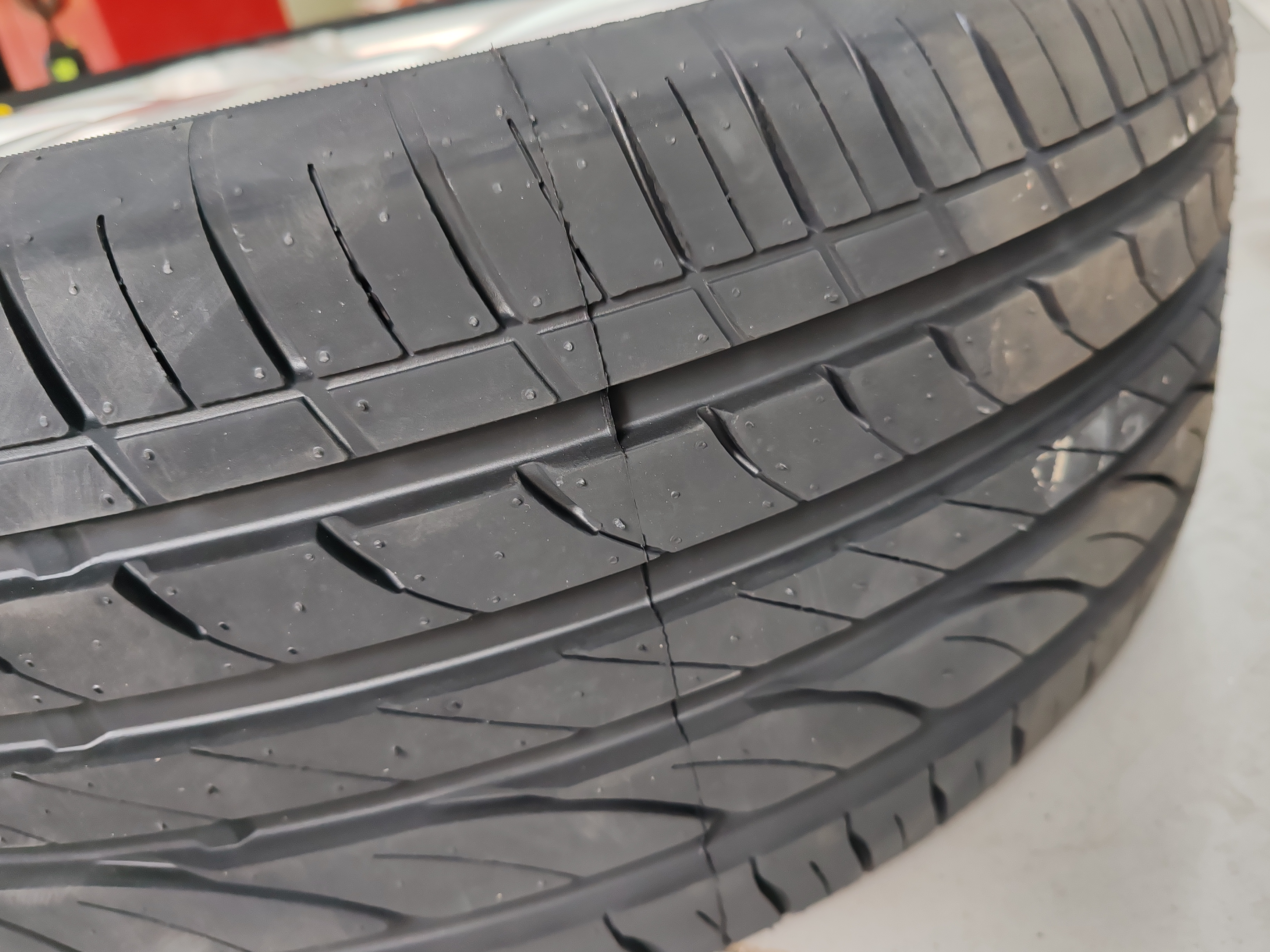 玲珑轮胎汽车轮胎235/50R18 101W XL 绿行GREEN-Max 适配RX5/翼虎/君越 实拍图