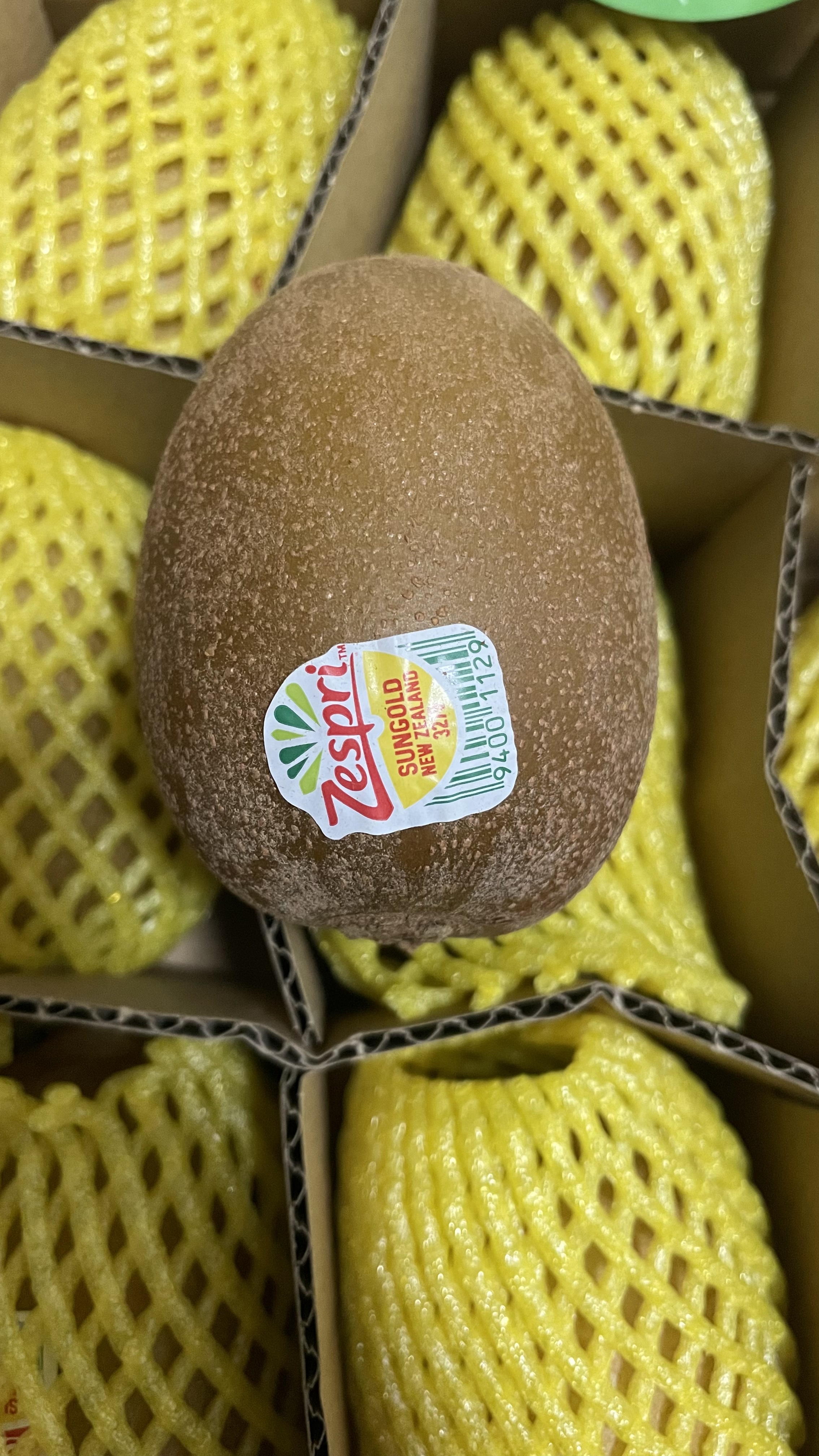 佳沛（zespri）新西兰 阳光金奇异果12粒特大果单果124-146g 猕猴桃水果礼盒 实拍图