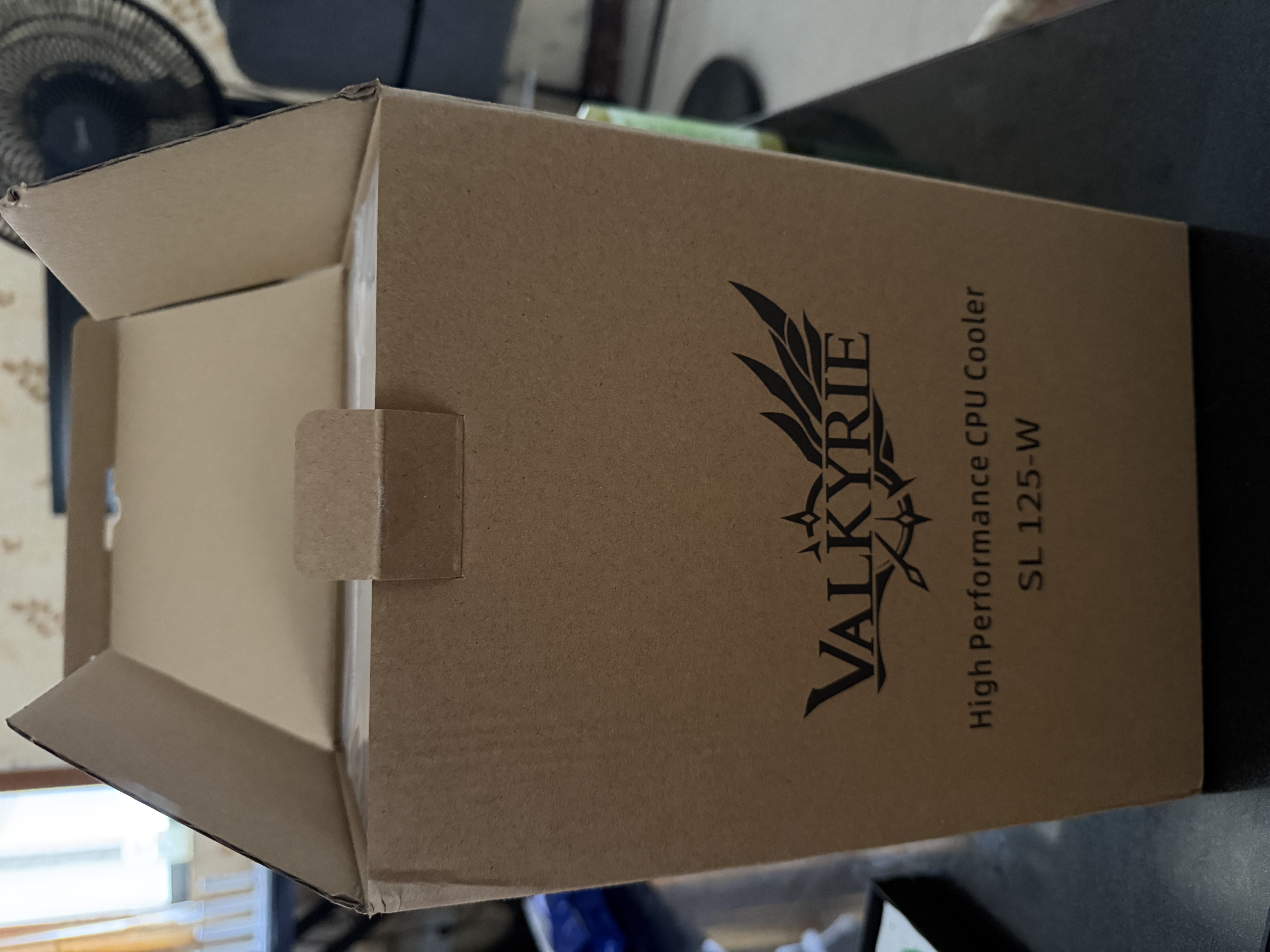瓦尔基里(VALKYRIE）SL125 VALKYRIE VK CPU风冷散热器 焊接6热管纯铜底 支持LGA1700 AM5 ARGB光效 X12 实拍图