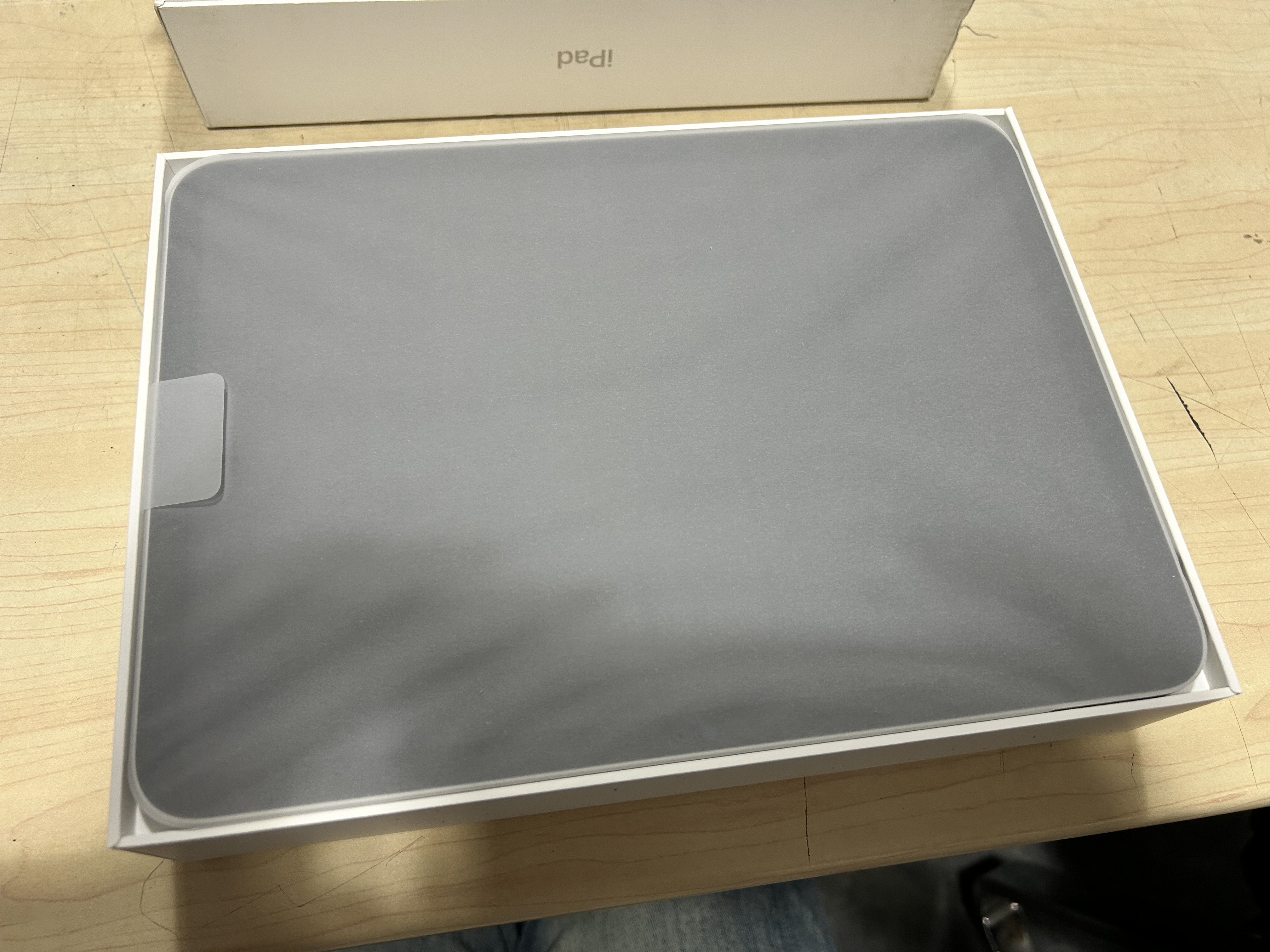 Apple/苹果【教育优惠】iPad 11英寸 A16芯片2025年款 平板电脑 (128GB WLAN版/学习办公娱乐)银色 实拍图