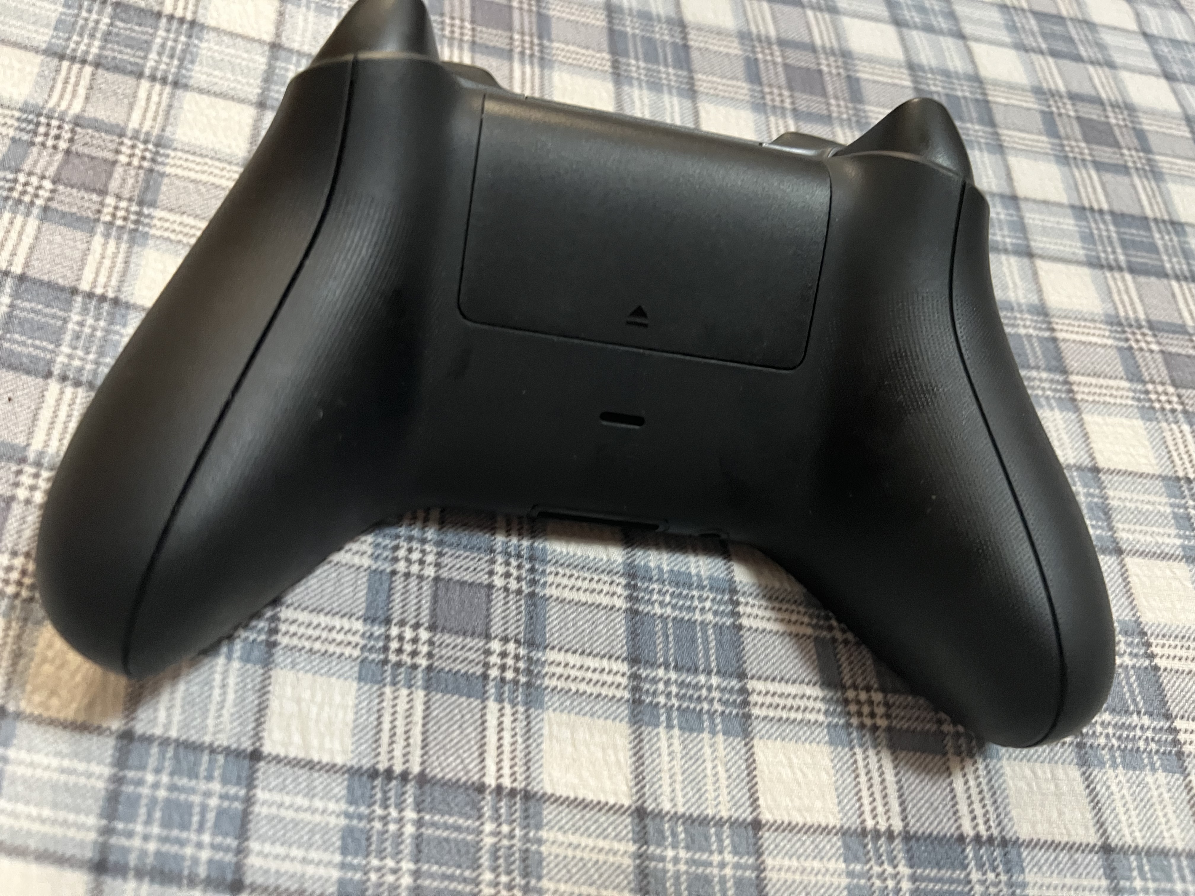微软（Microsoft）XBOX无线游戏手柄 磨砂黑+USB-C线 蓝牙适配XBOX/PC/平板/手机Steam促销 黑神话悟空 空洞骑士 实拍图