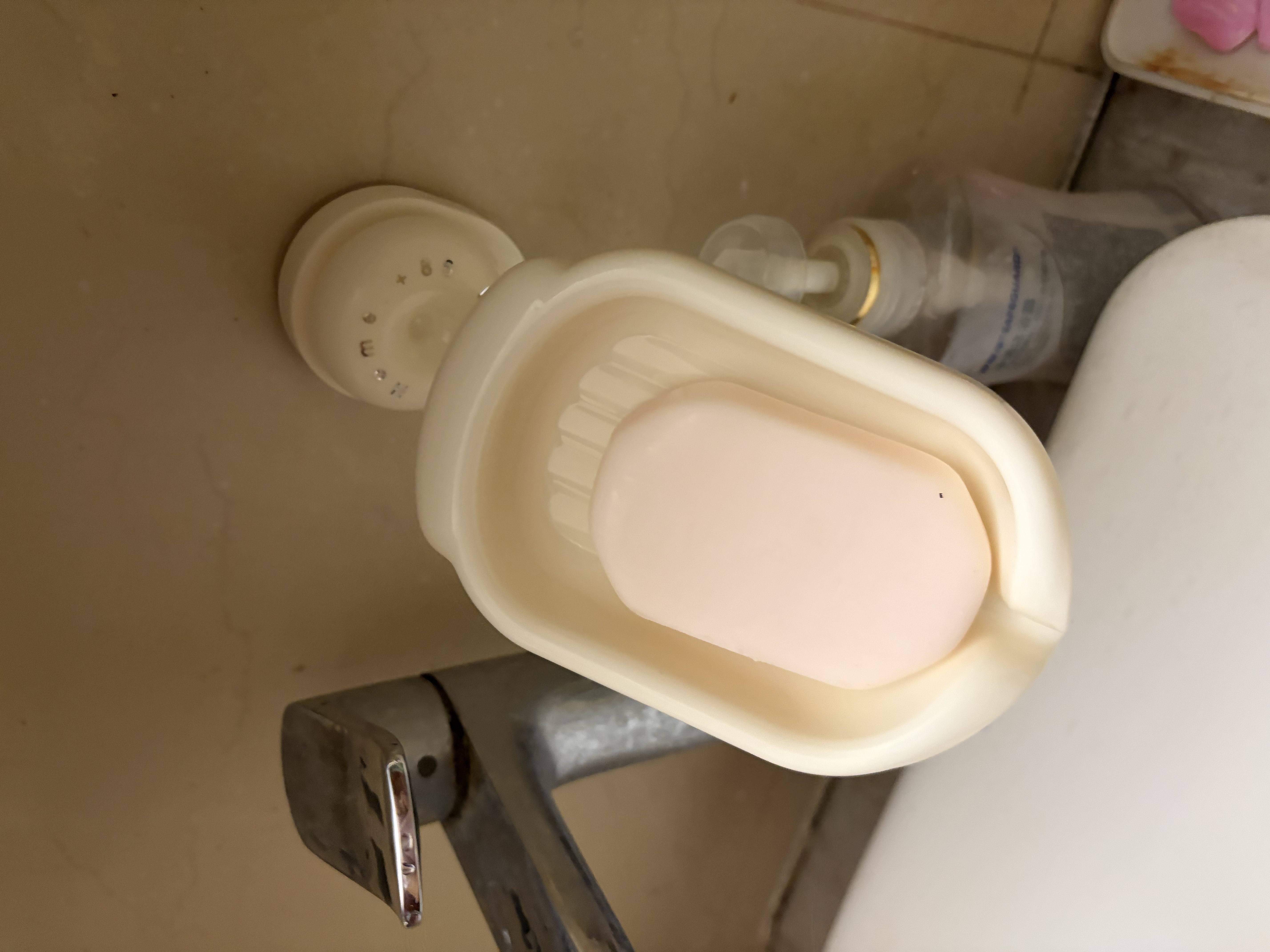 葆氏吸盘肥皂盒倾斜式沥水香皂盒架壁挂免打孔家用卫生间台面洗衣皂盒 实拍图