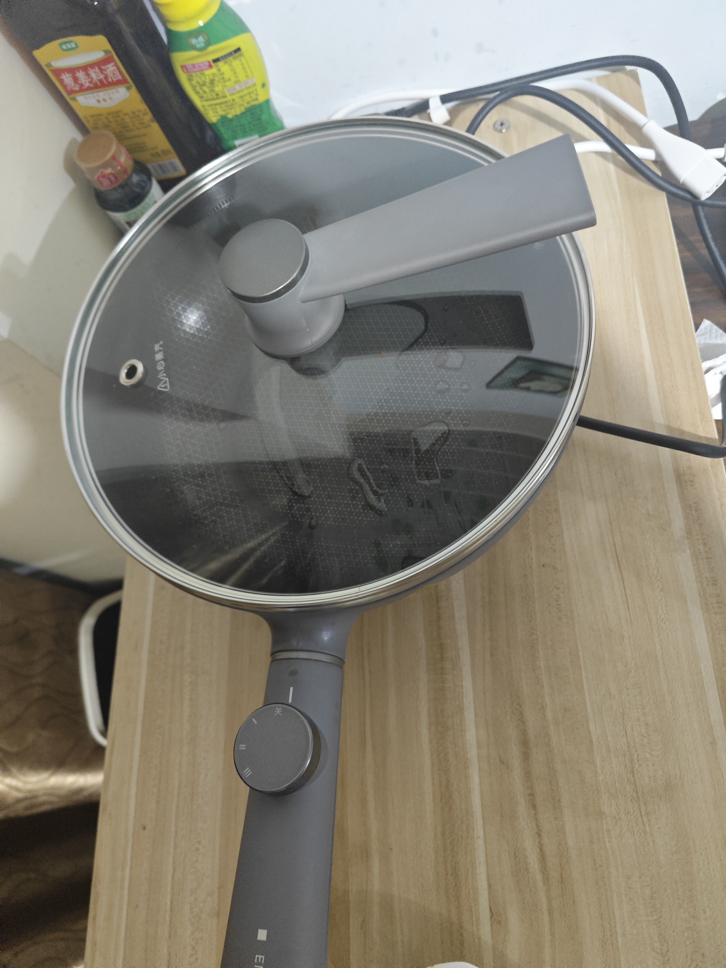 美的（Midea）电炒锅 电蒸锅 电煮锅电火锅家用多功能锅炒菜锅304蜂窝晶刻多用途锅4L电热锅 MC-HGS2812 实拍图