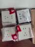 德力西（DELIXI）明装开关插座面板 158系列 一开单控带10A五孔插座 实拍图