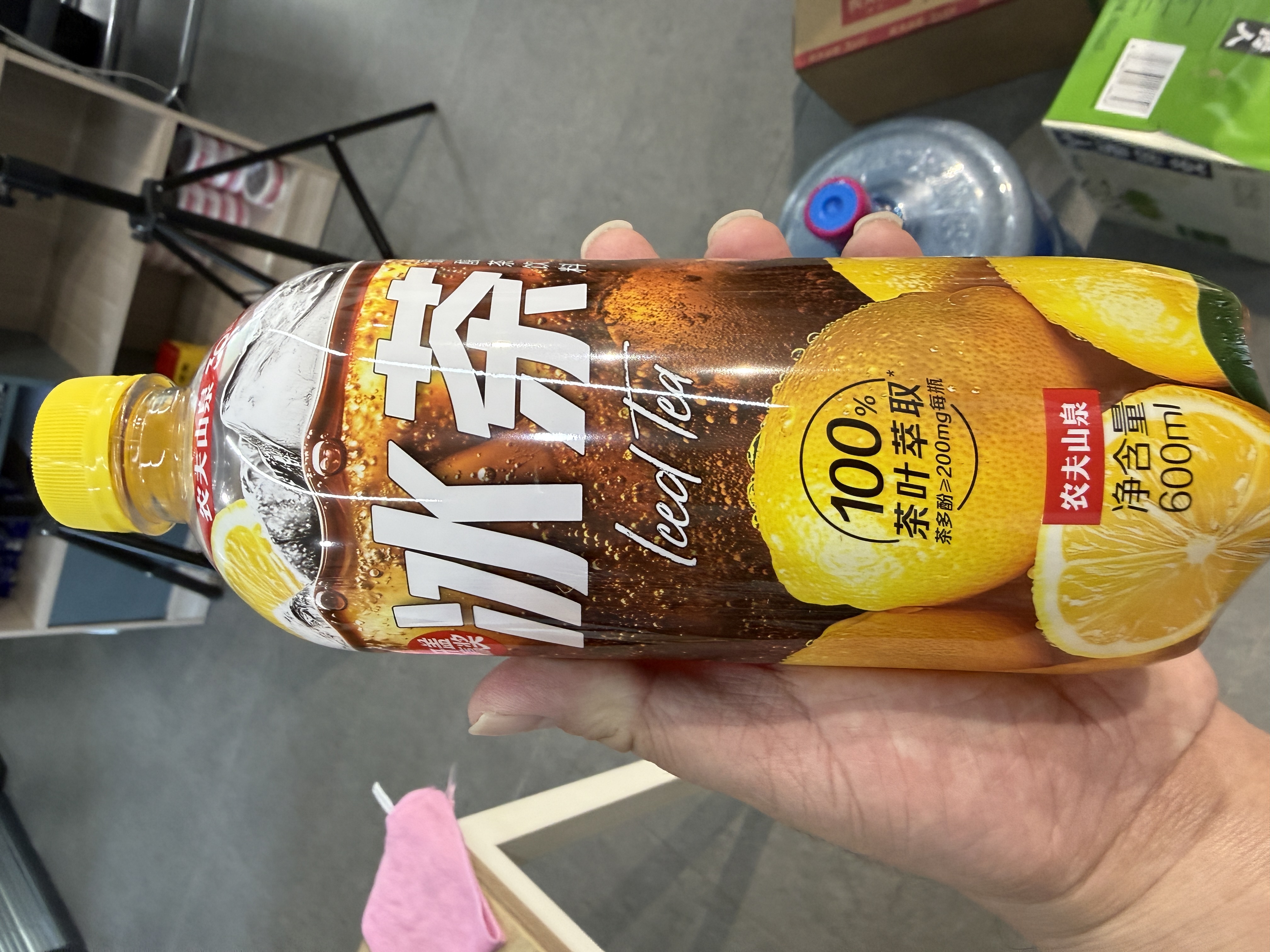 农夫山泉冰茶冰爽碳酸柠檬红茶气泡饮料600ml*15瓶100%茶叶萃取饮品 实拍图
