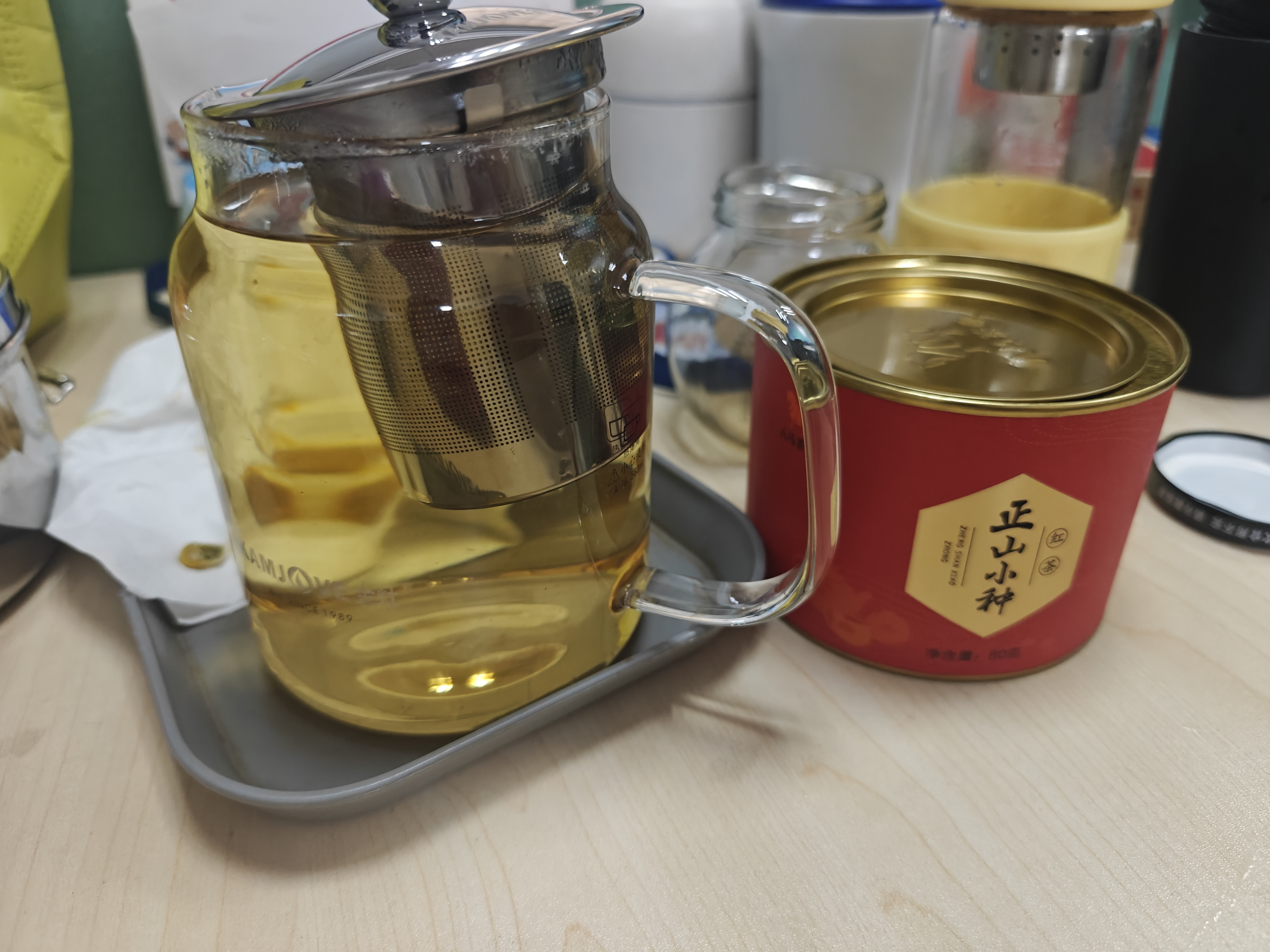 八马茶业红茶 武夷原产正山小种一级 花果蜜香 80g*3罐 罐装茶叶 小圆罐 实拍图