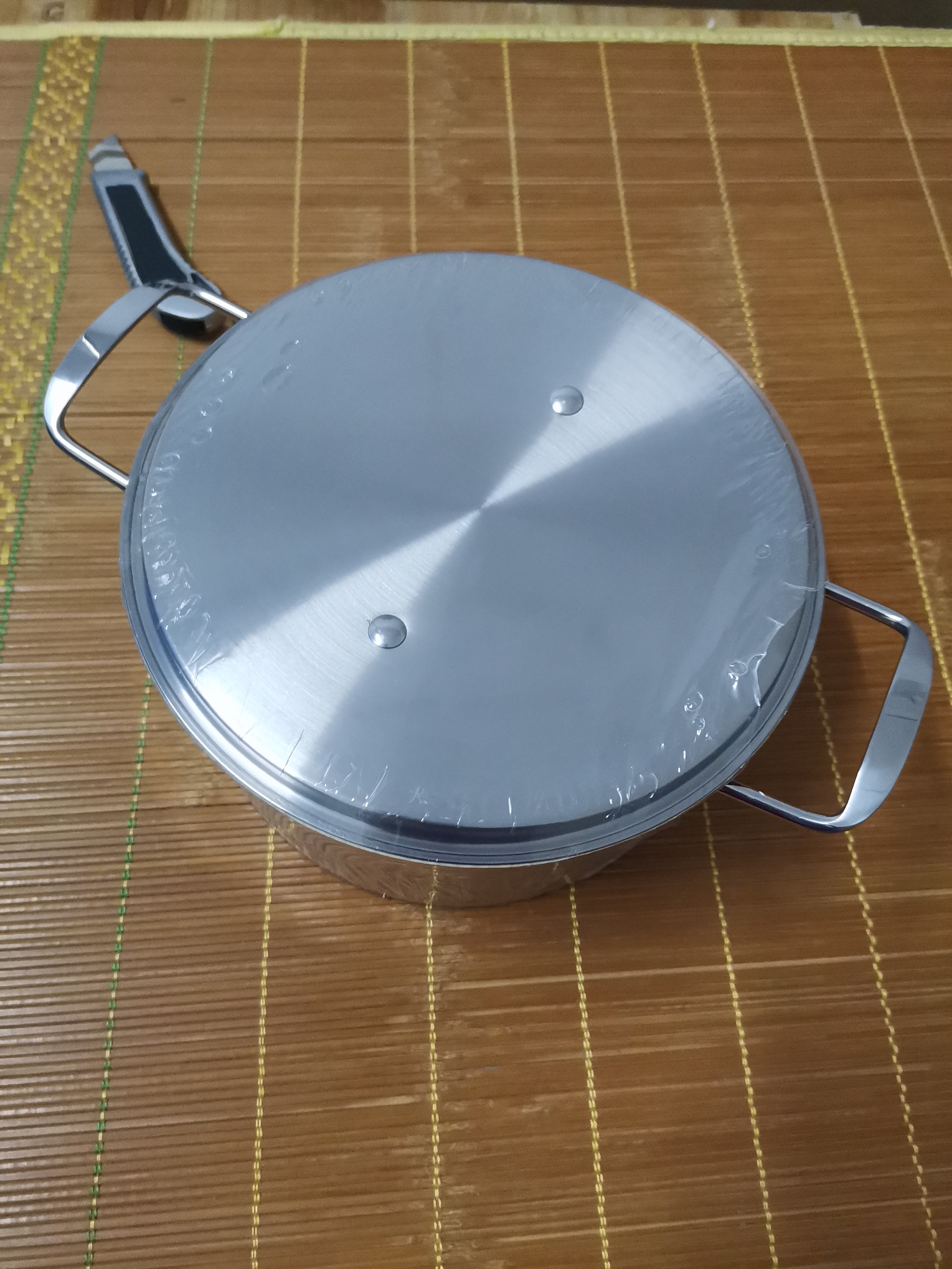 美的（Midea）电磁炉电陶炉火锅炉匀火智能定时多档火力爆炒大功率C21-WT2118（标配汤锅+炒锅） 实拍图