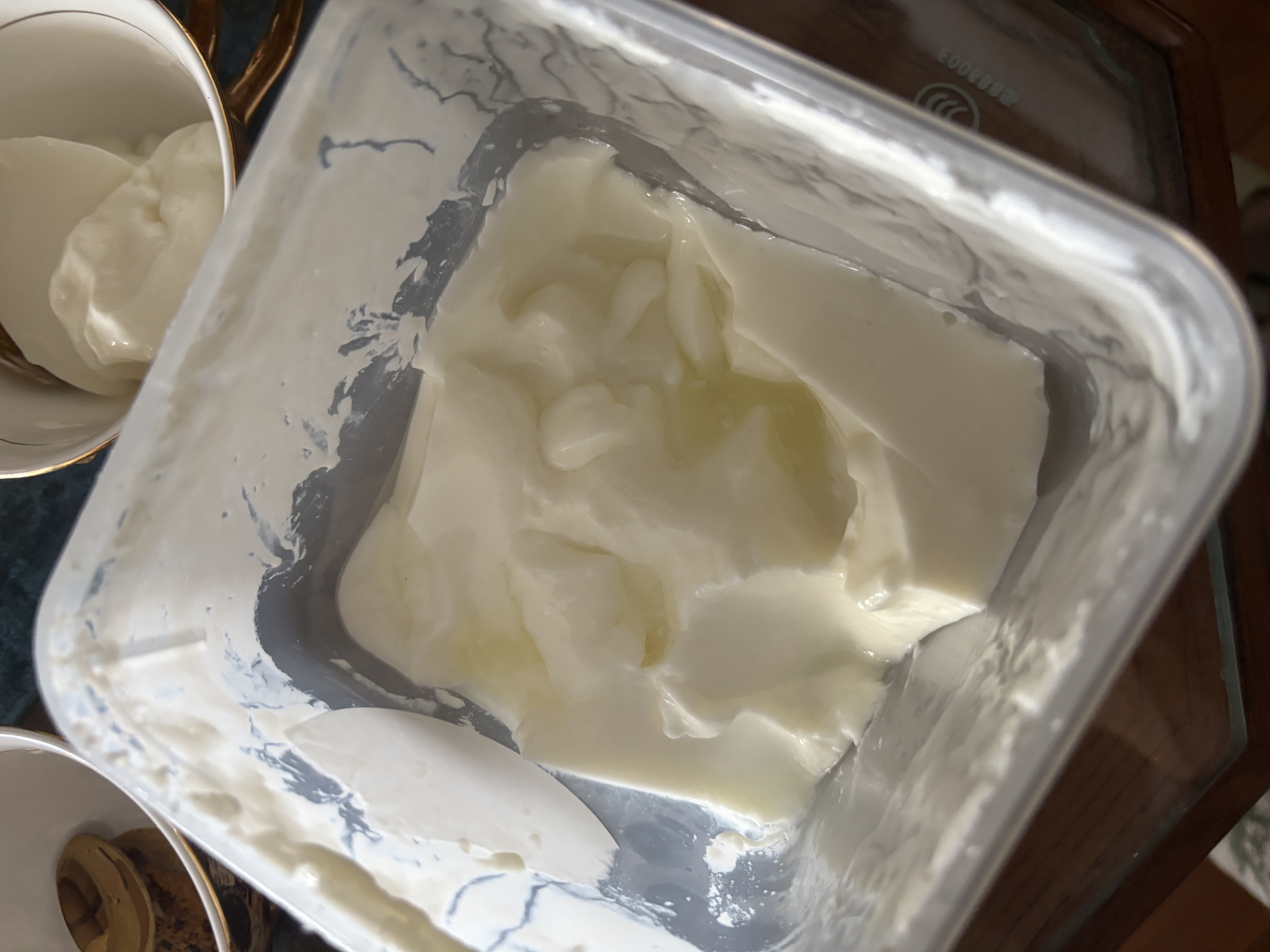西域春酸奶大方桶新疆老酸奶低温全脂风味水果捞酸奶益生菌生牛乳发酵乳 西域春冰淇淋酸奶大桶2斤*2 实拍图