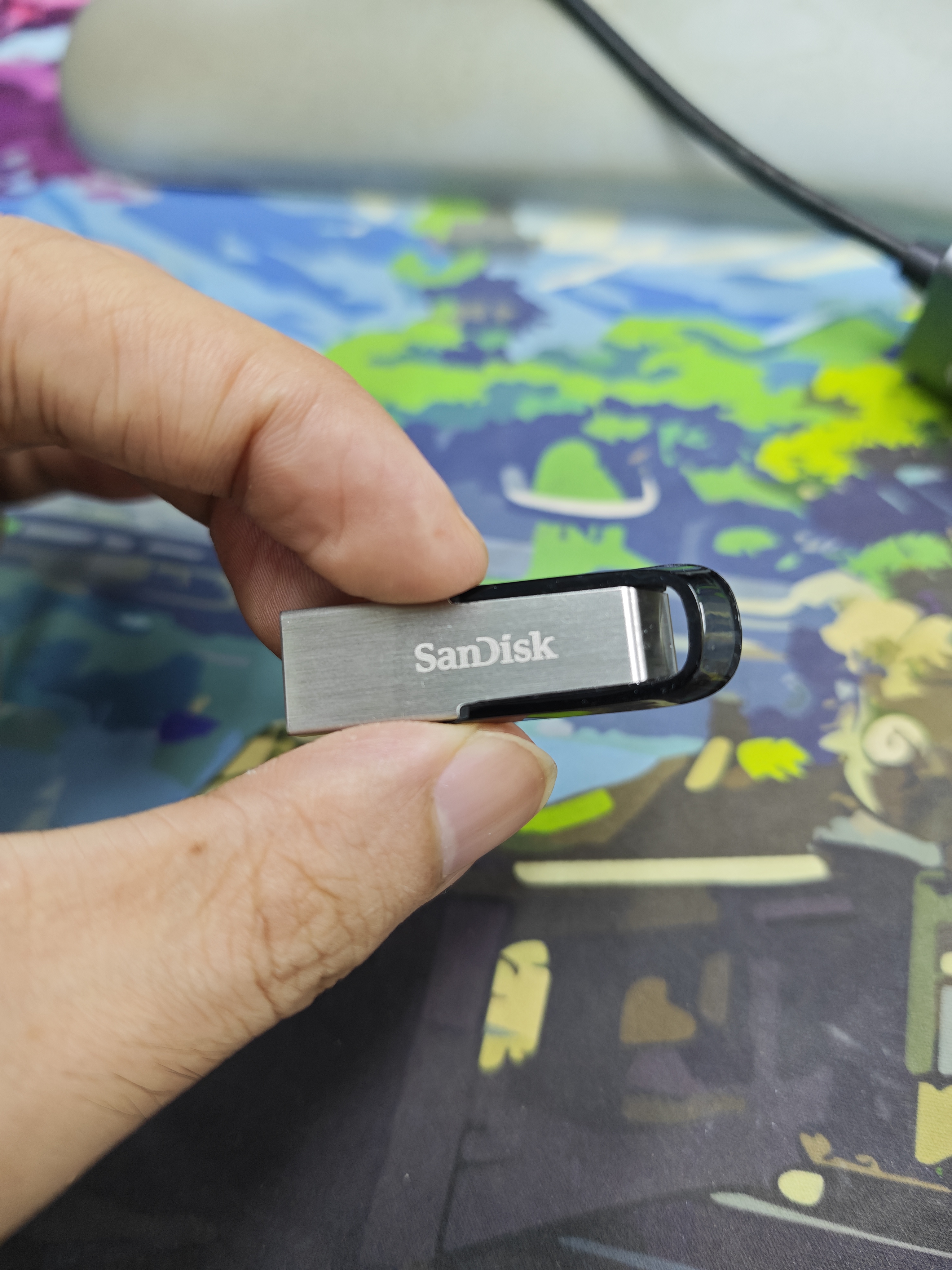 闪迪（SanDisk）64GB U盘 CZ73 安全加密 数据恢复 学习电脑办公投标 小巧便携 车载 大容量金属优盘 实拍图