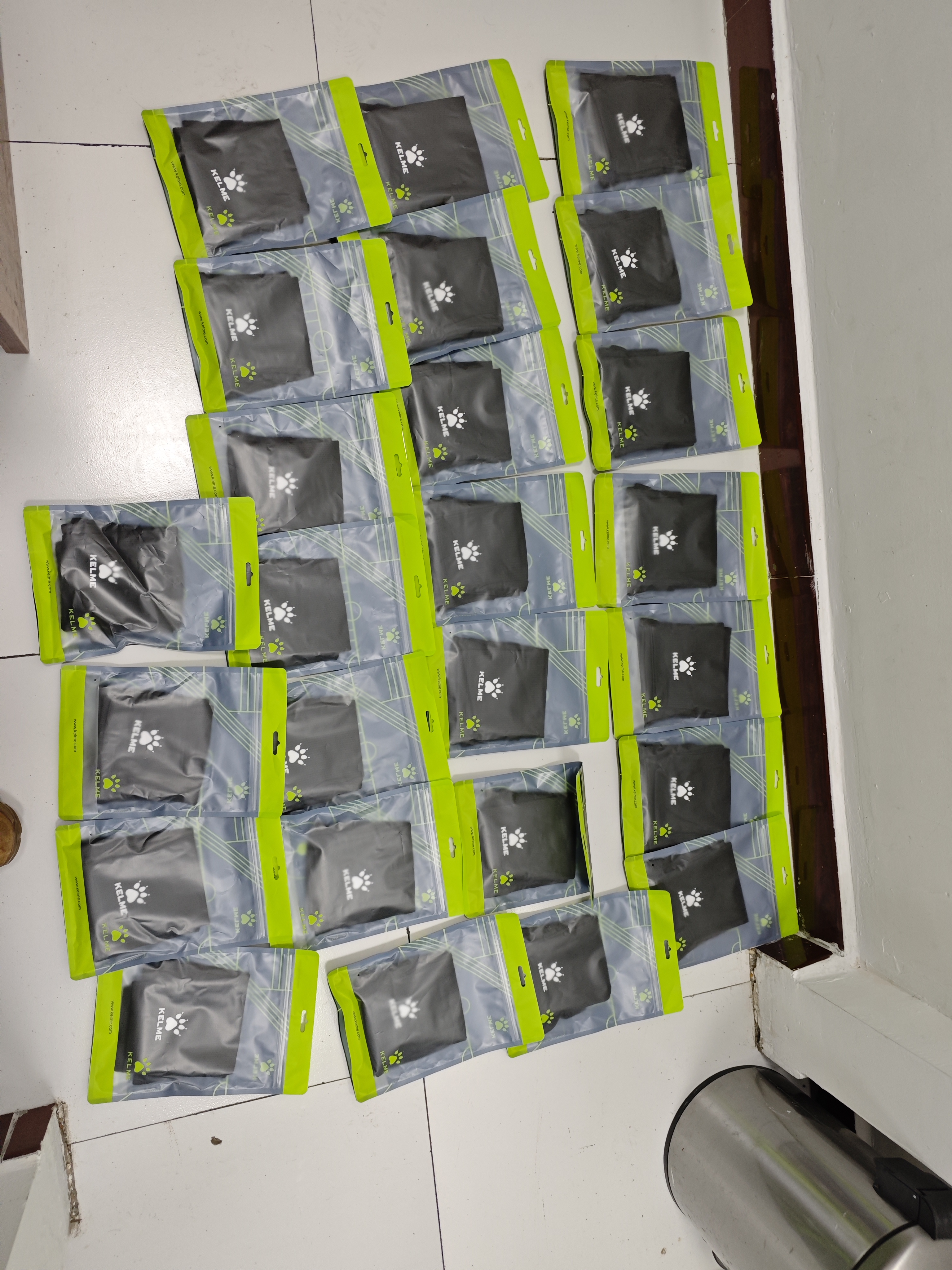 匹克守门员手套天然乳胶防滑耐磨减缓冲击成人儿童专业训练门将白黑8 实拍图