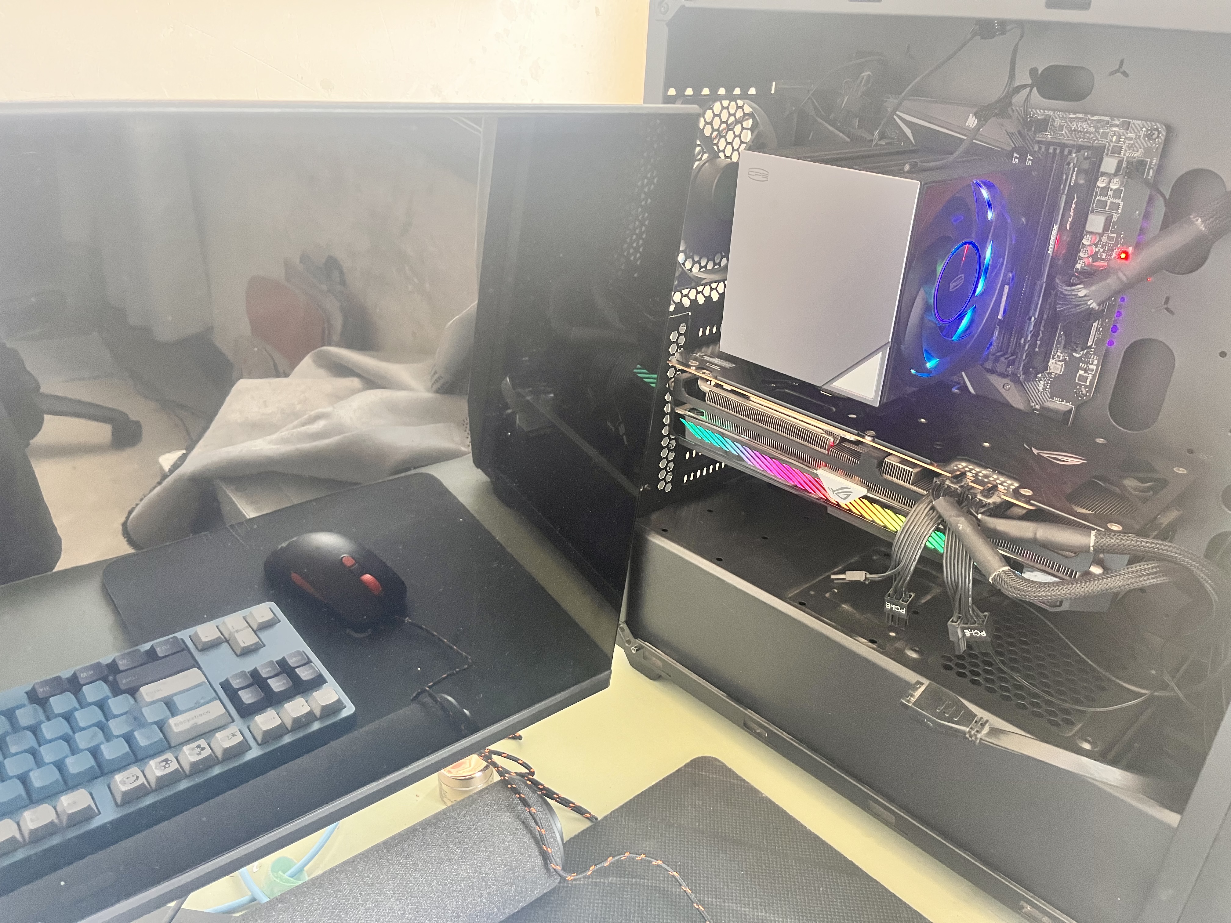 超频3（PCCOOLER）RZ700D Pro ARGB黑色 CPU风冷散热器（7热管/单塔双风扇/全铝磁吸顶盖/双滚珠轴承） 实拍图