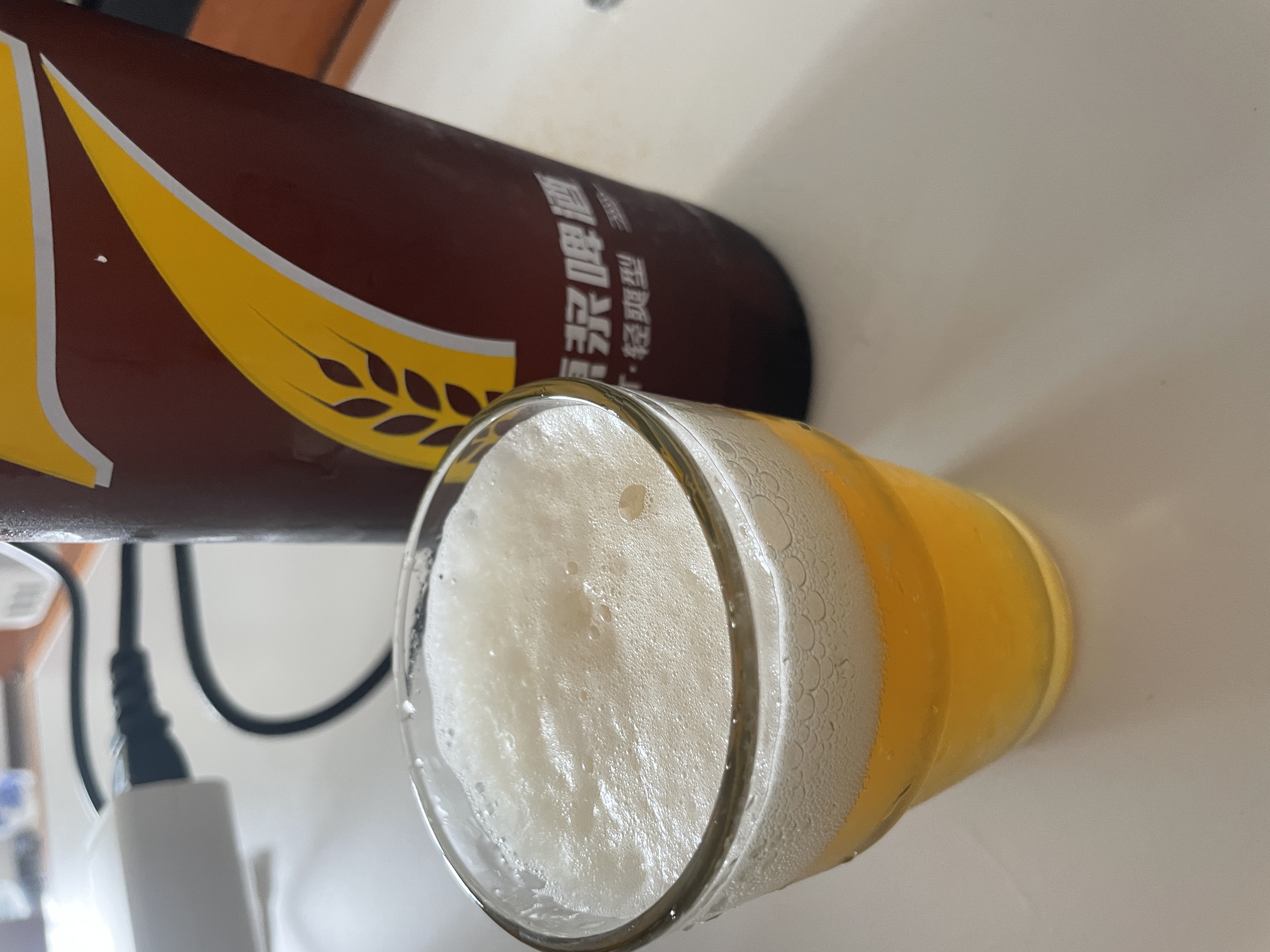 泰山原浆啤酒泰山原浆7天8°p新鲜精酿啤酒整箱全麦芽酿造 720mL 6瓶 整箱装 实拍图