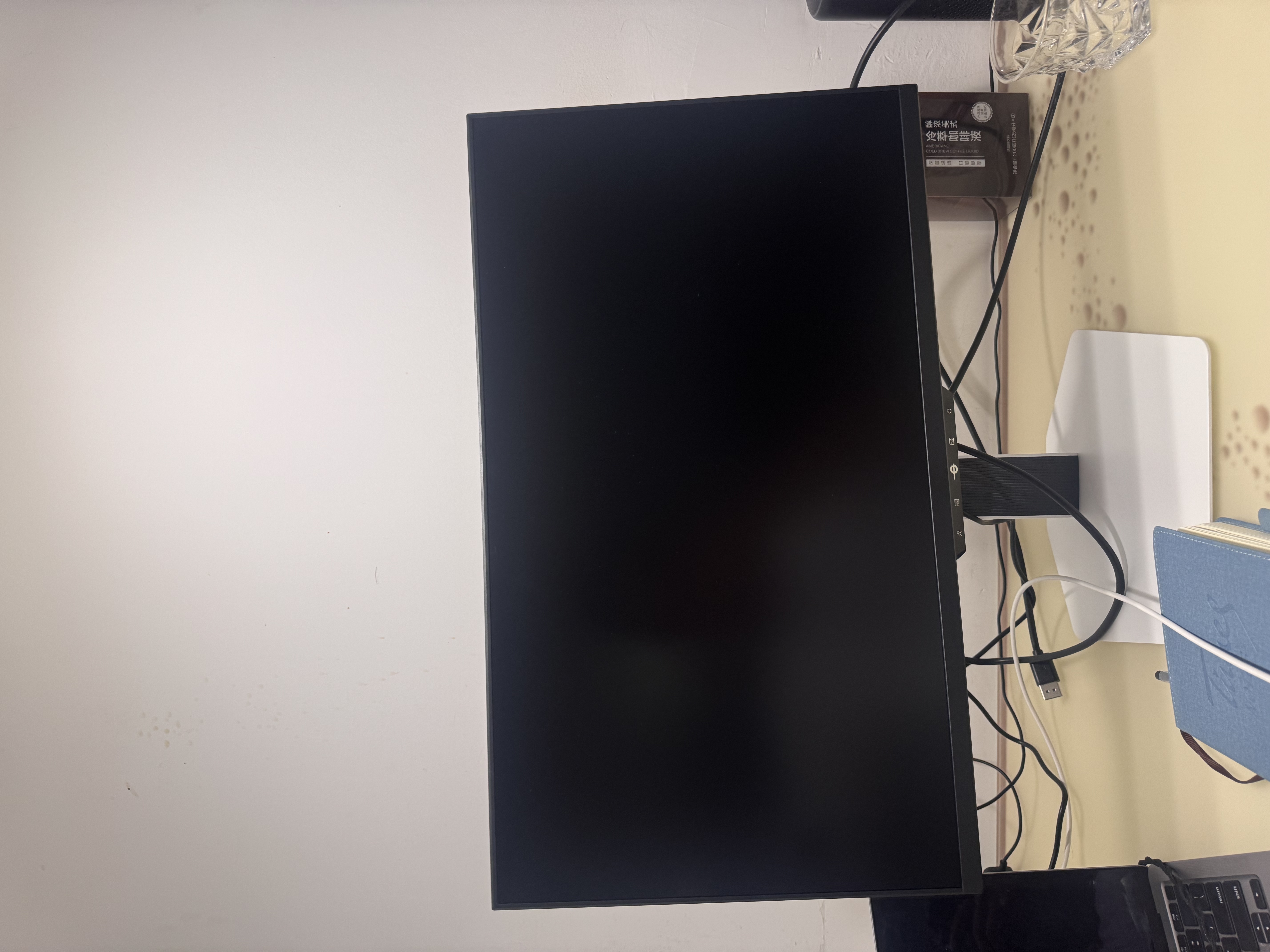 泰坦军团24.5英寸双侧入光 2K 420Hz HDR600 FastIPS硬件低蓝光 DyDs0.3ms 旋转升降电竞显示器 仓刀X256T+ 实拍图
