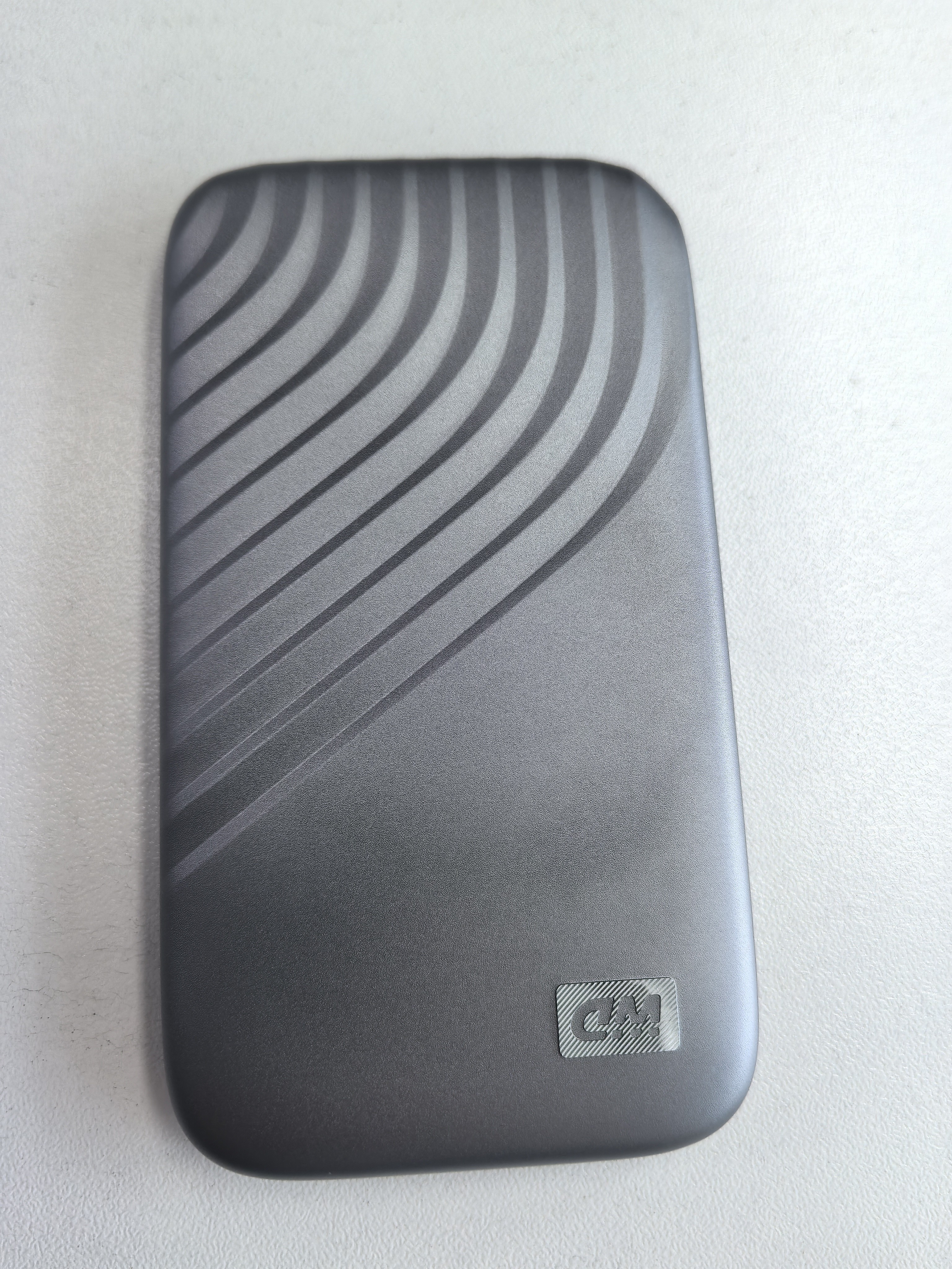 西部数据（WD）1TB NVMe 移动固态硬盘（PSSD）My Passport随行SSD type-c接口 1050MB/s 手机直连笔记本两用外接 实拍图