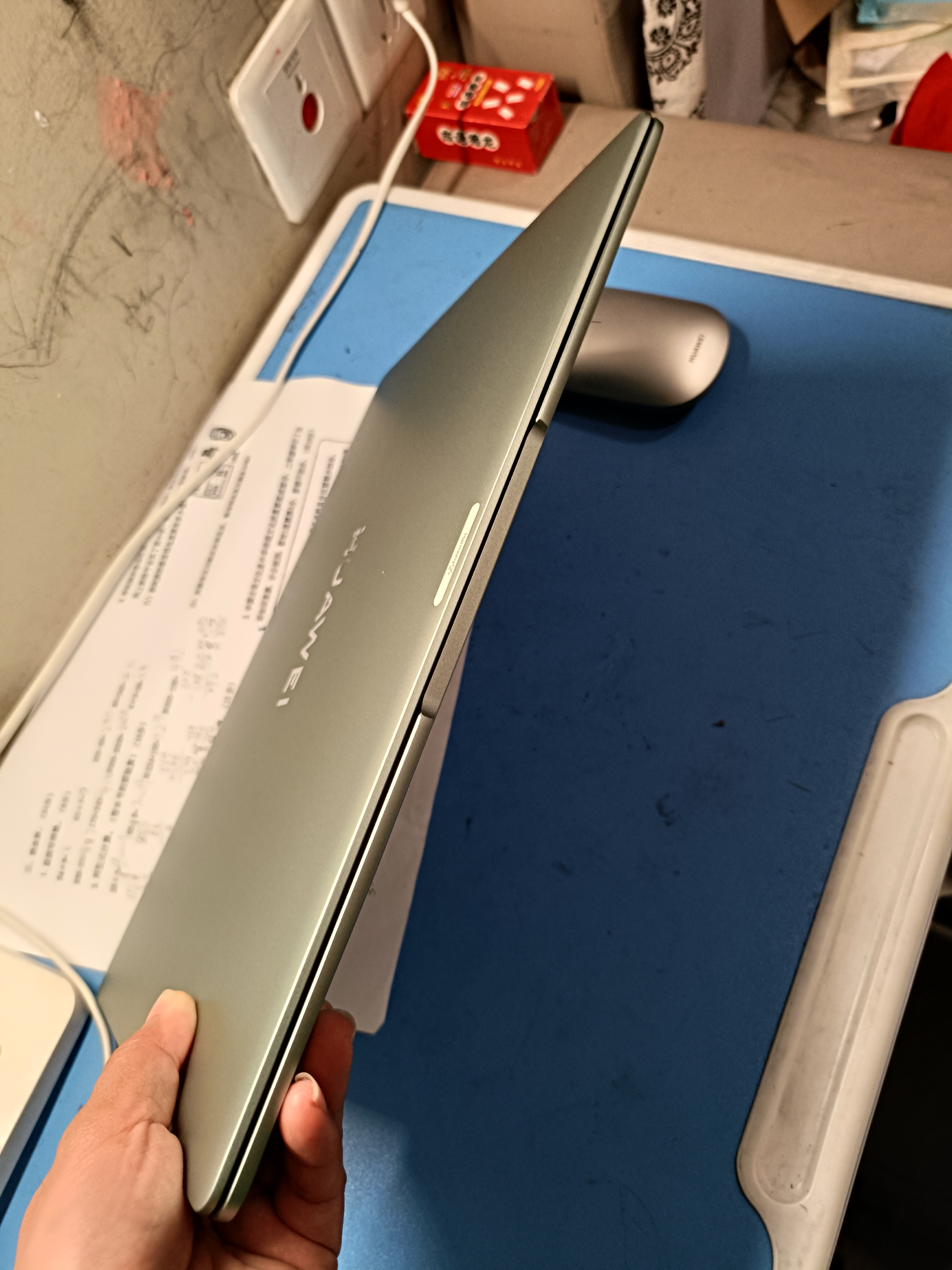 华为MateBook 14 鸿蒙版笔记本电脑 国家补贴 2.8K OLED云晰柔光屏 鸿蒙AI 24GB 512GB原野绿 圆键盘 实拍图