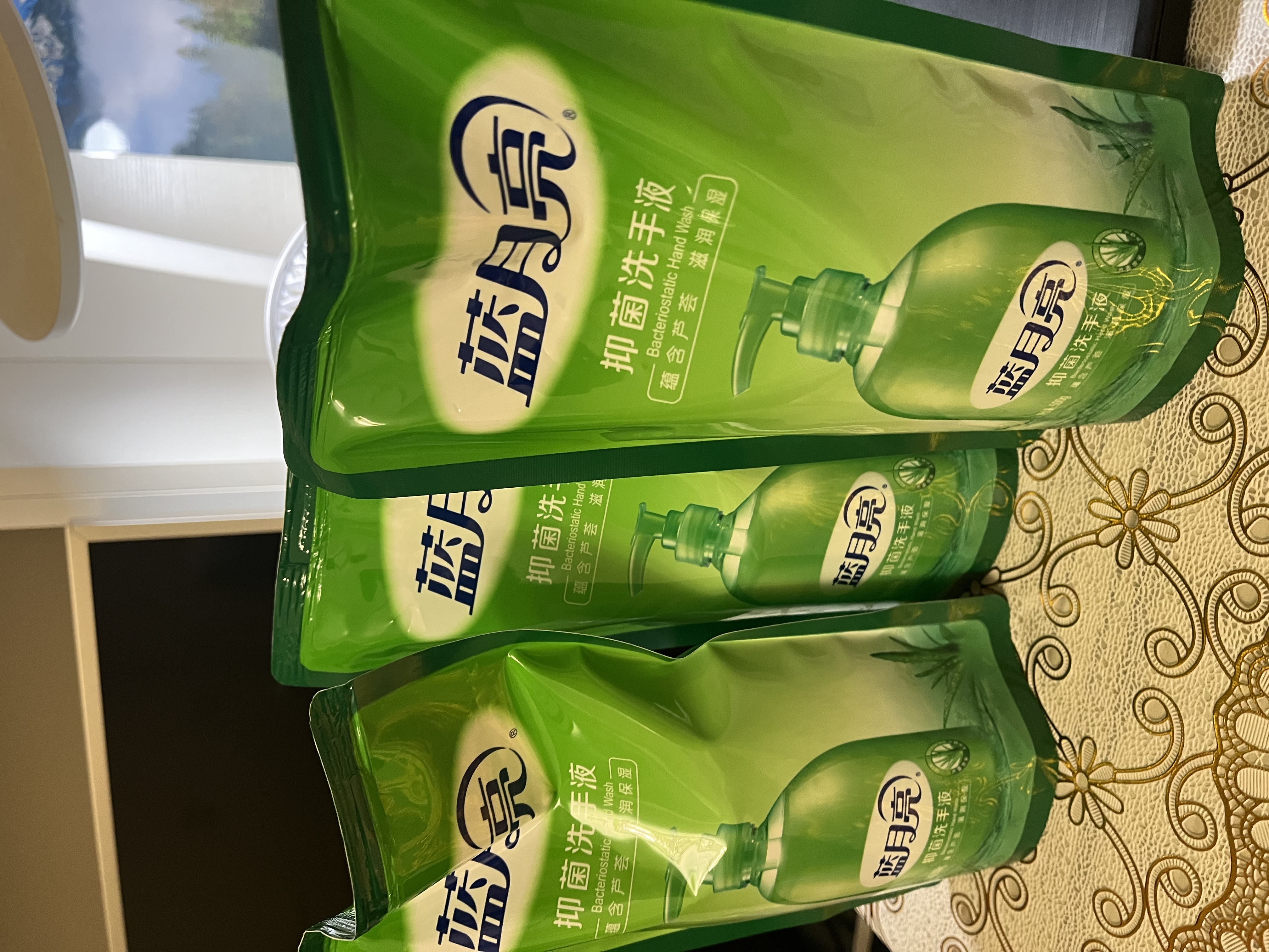 蓝月亮洗手液补充装袋装500g*6 泡沫丰富芦荟抑菌护手保湿替换装 实拍图