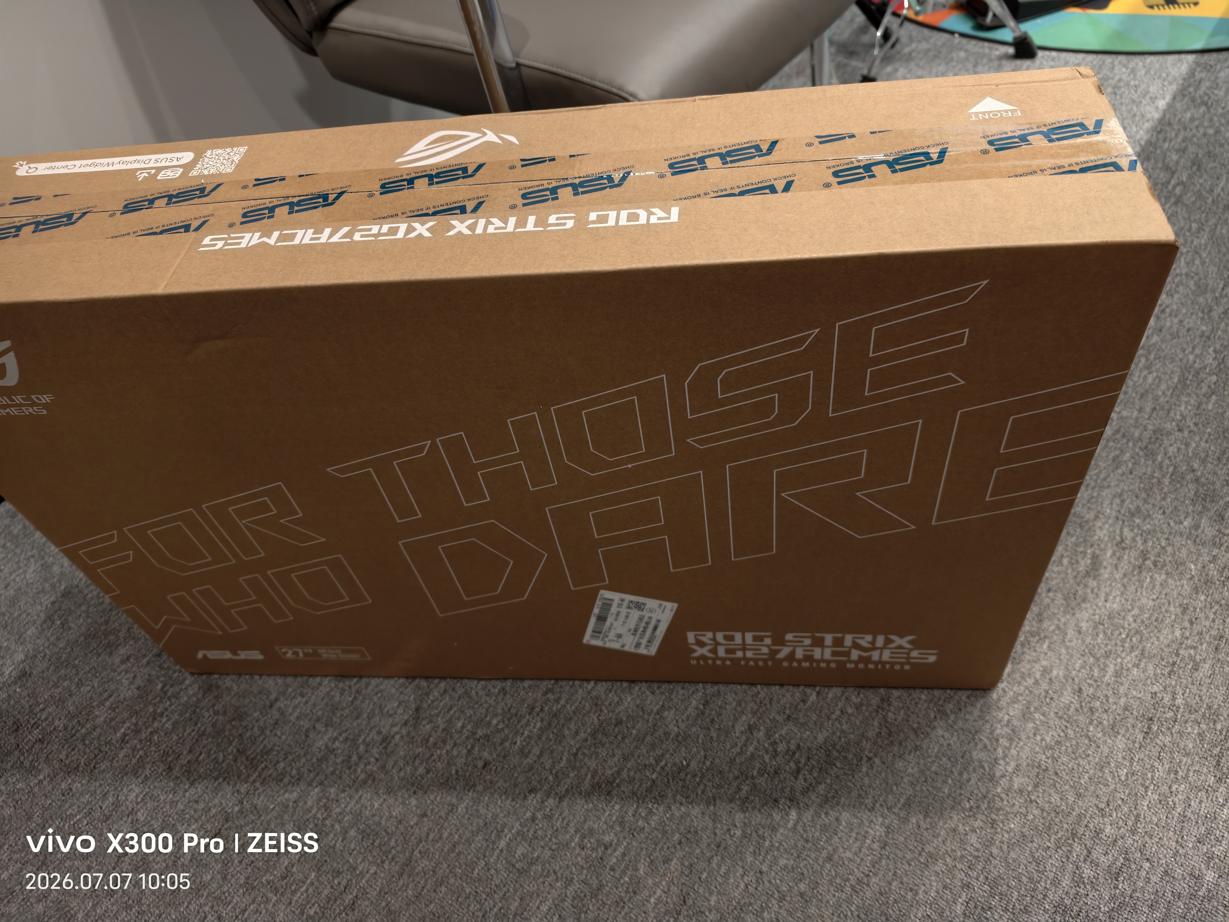 华硕ROG 绝杀27二代 XG27ACMES 27英寸显示器2K 240Hz电竞显示器2代超频255Hz HDR400 G-Sync HDMI 2.1 实拍图