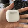 Apple/苹果 AirPods 4 搭配USB-C充电盒 苹果耳机 蓝牙耳机 适用iPhone/iPad/Mac 四代 实拍图