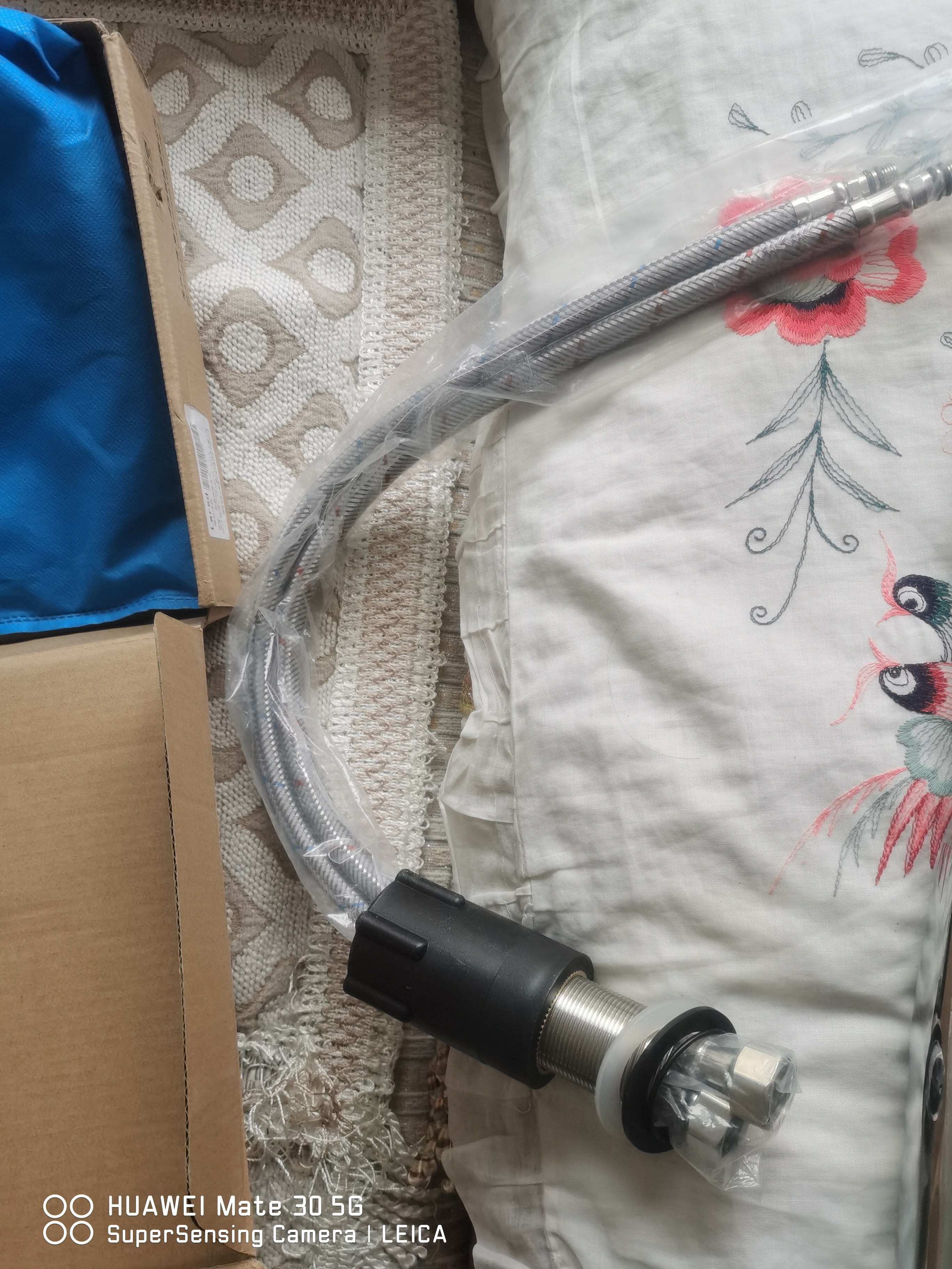 莱尔诗丹（Larsd）厨房水龙头 冷热洗菜盆水龙头铜主体水槽可旋转洗碗池龙头N2005 实拍图