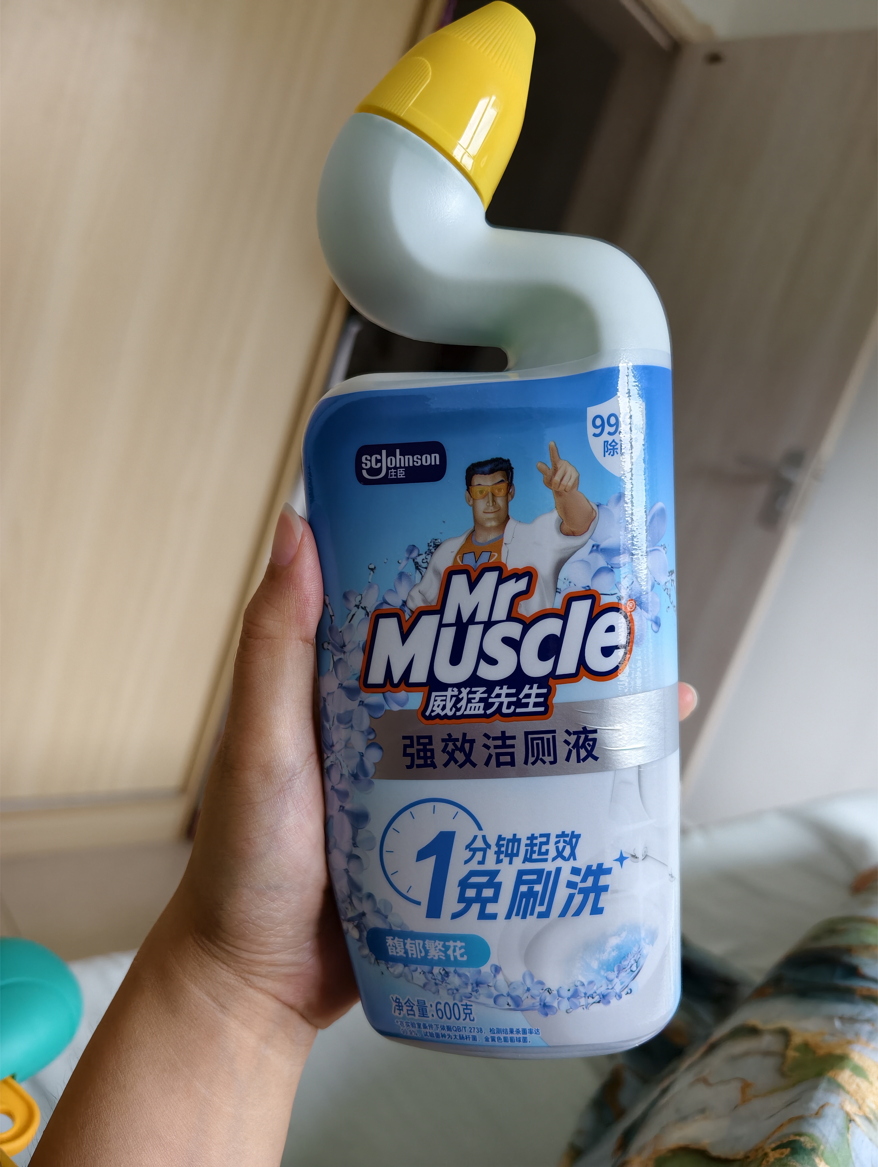 威猛先生（Mr Muscle）免刷洗 强效洁厕灵 洁厕剂 馥郁繁花型 马桶清洁 600gX2瓶 实拍图
