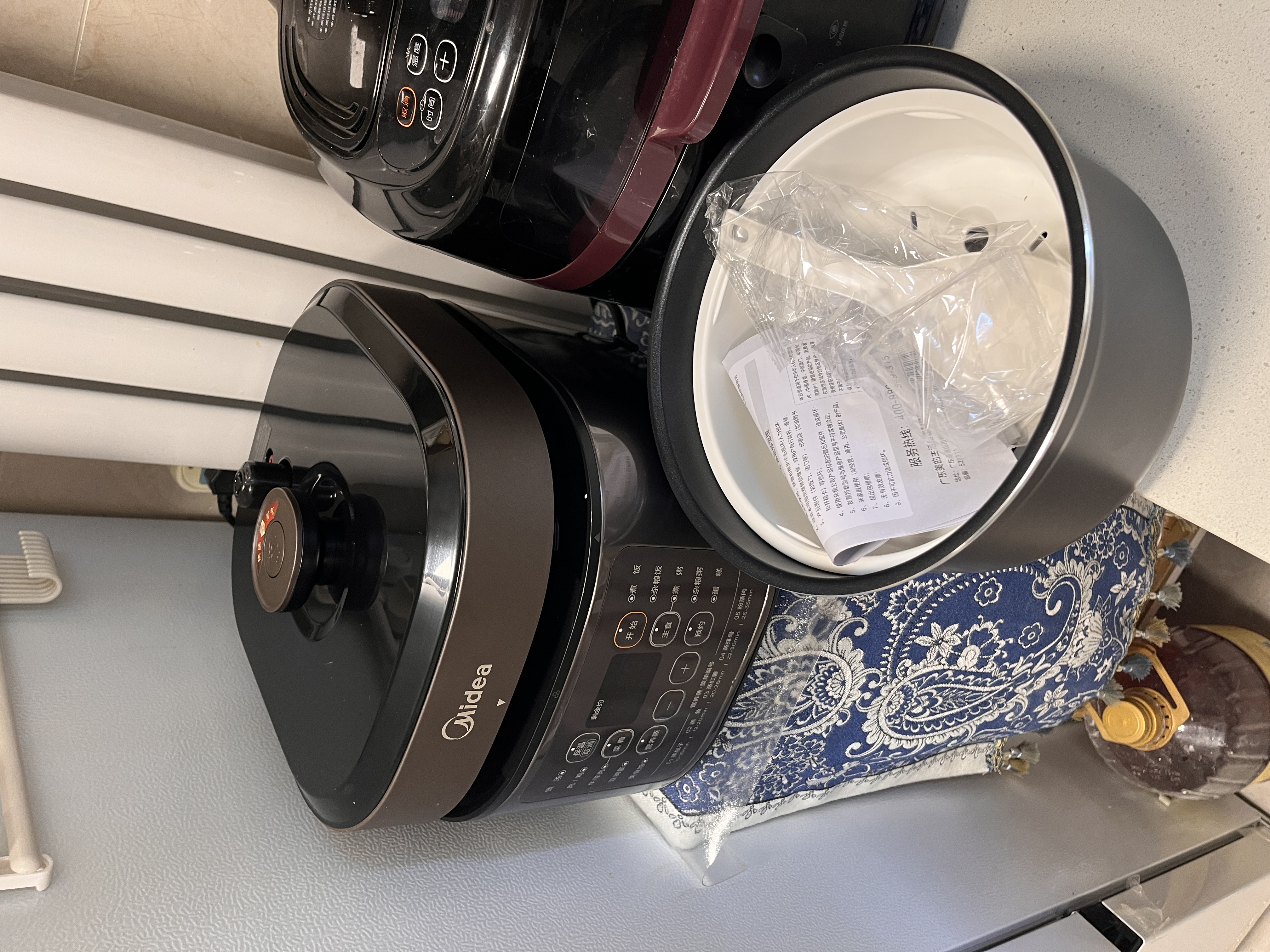 美的（Midea）电压力锅高压锅电高压锅 智能压力锅家用高压电饭煲一键排气新款多功能高压提鲜电压锅 【5L家庭版】 5L 压力锅 实拍图