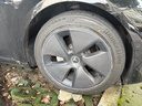 普利司通（Bridgestone）新能源汽车轮胎 235/45R18 98Y T005 EV 静音绵适配特斯拉Model3 实拍图