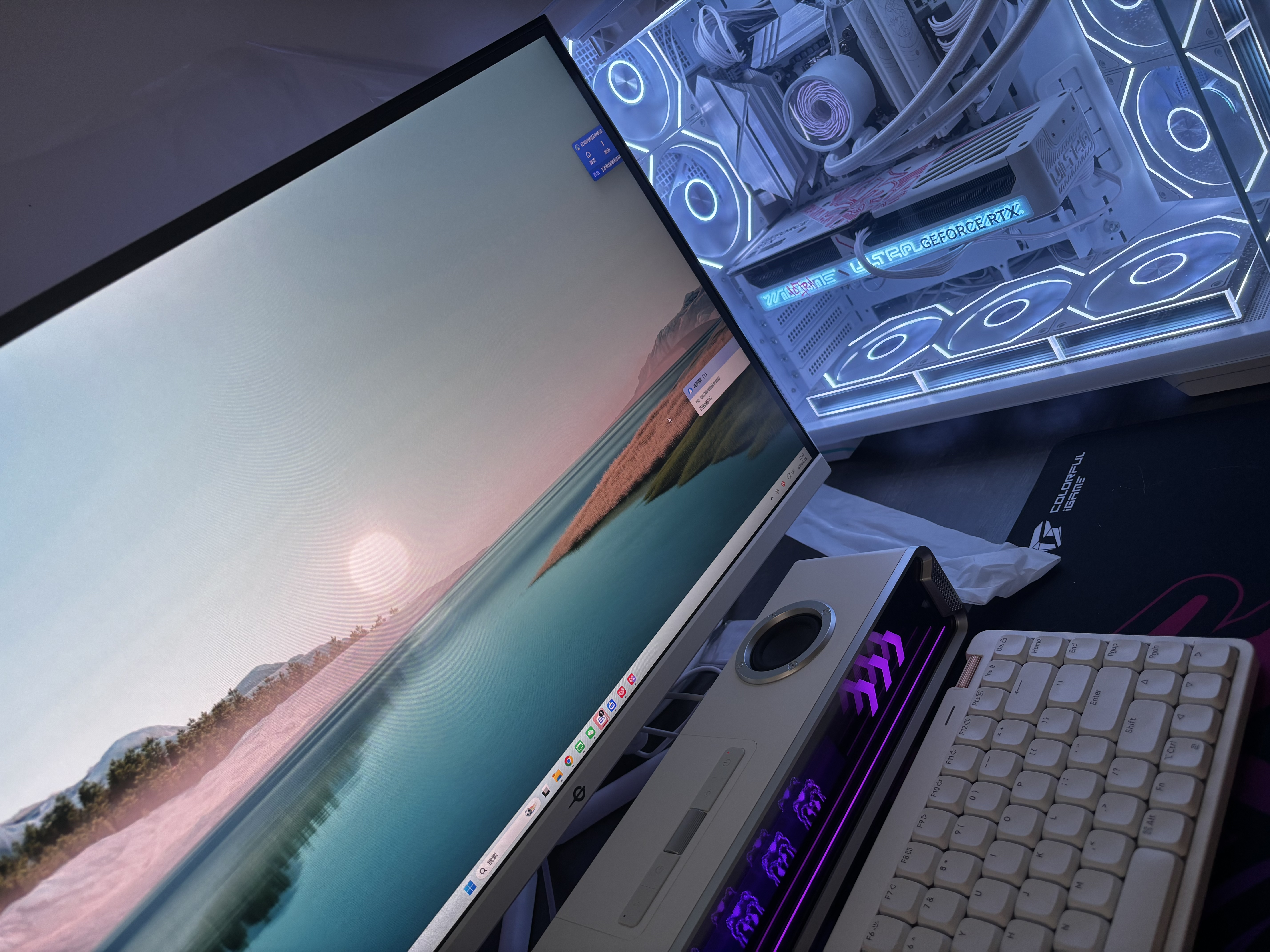 泰坦军团27英寸2K 235Hz HDR500广色域 FastIPS硬件低蓝光 10Bit PS5游戏 电竞背光灯 白色显示器 27G2R2+ 实拍图