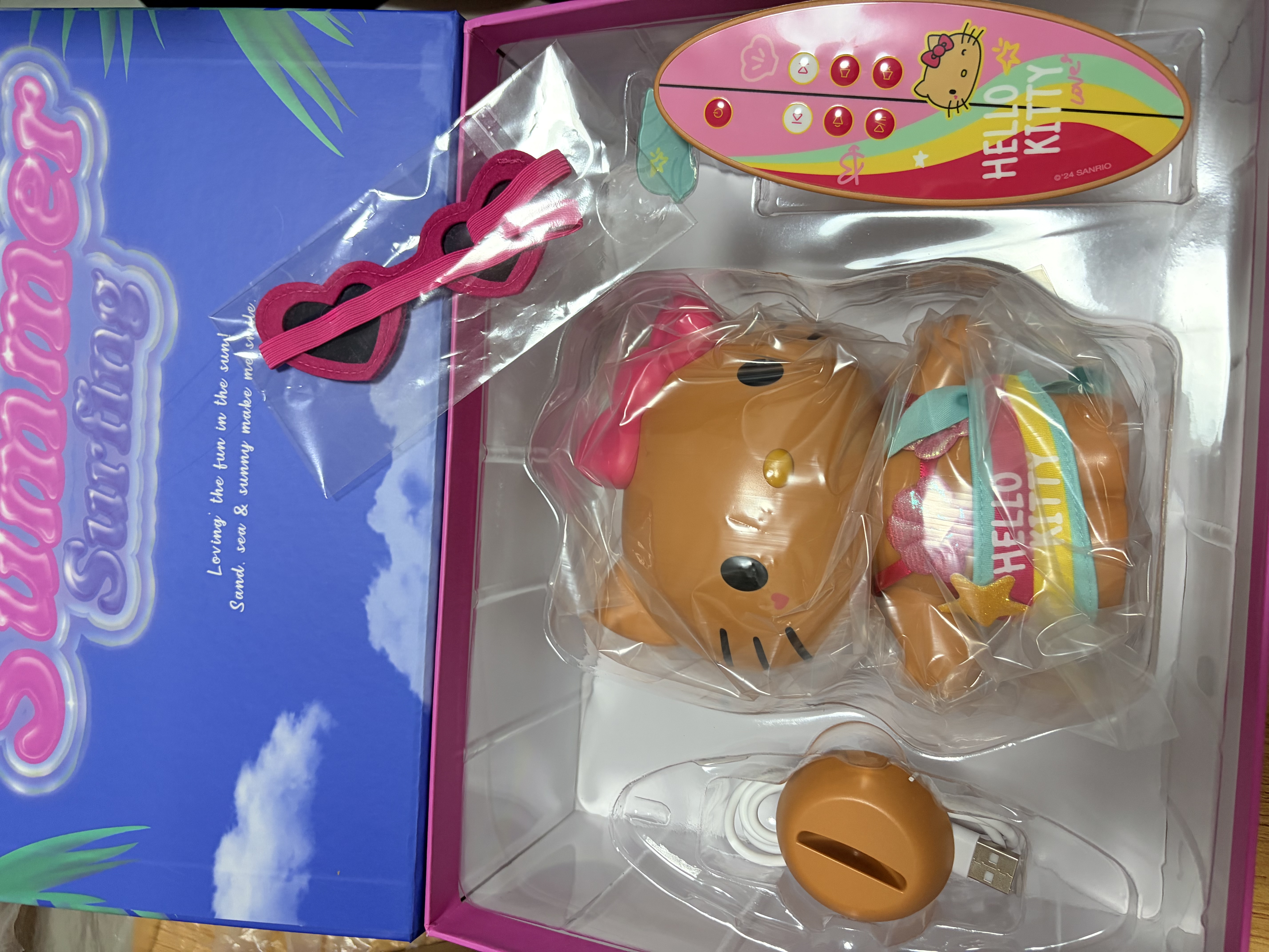马克图布Hello Kitty蓝牙音响黑皮音箱联名系列正版桌面摆件乔迁新婚实用毕业送闺蜜女友女士女孩生日礼物 实拍图