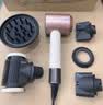 戴森（DYSON）HD16 全新智能吹风机 Supersonic 电吹风 负离子 速干护发 多风嘴 柔雾杏 家用 送礼推荐  礼盒款 实拍图