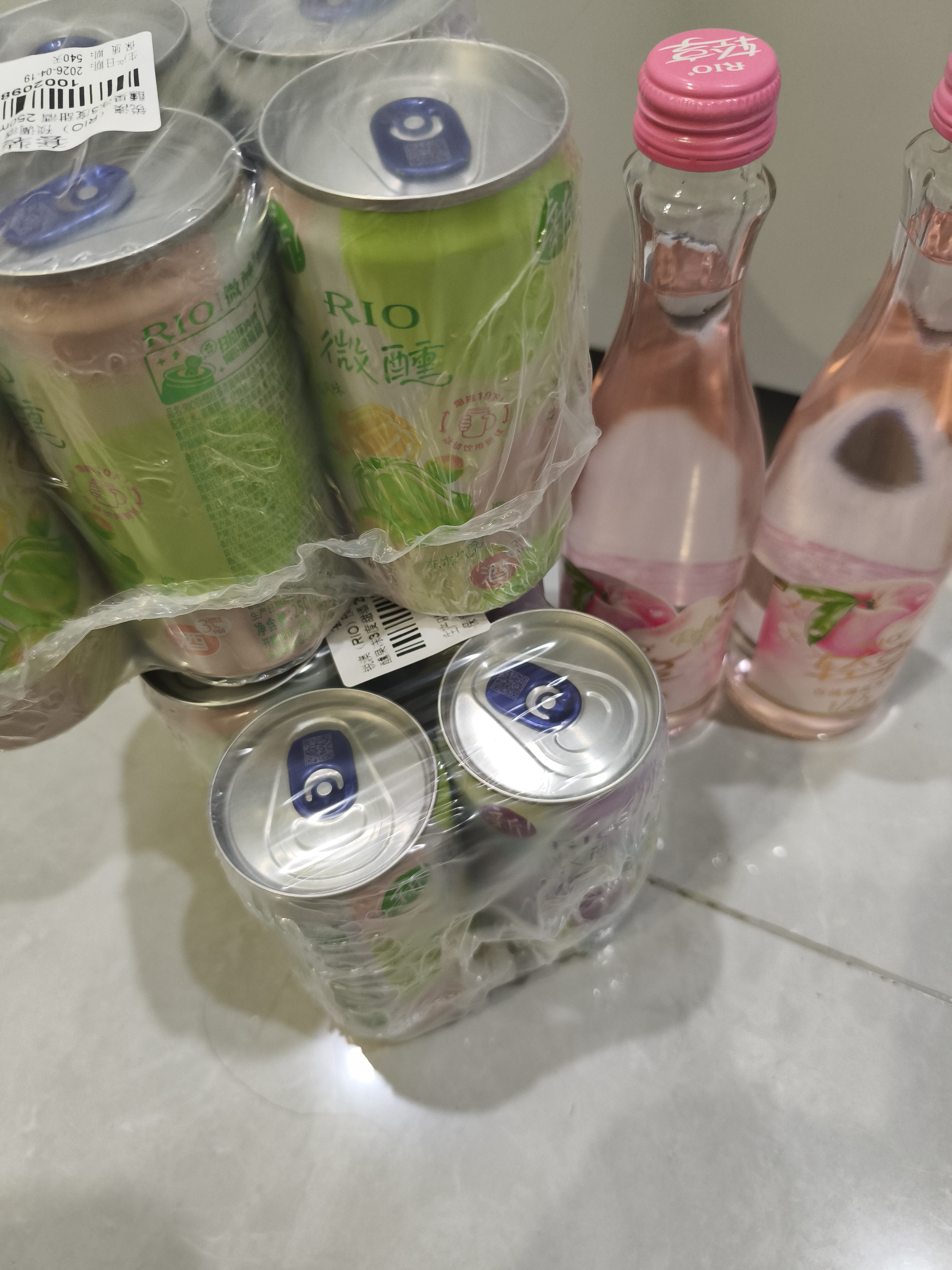 锐澳（RIO）洋酒 鸡尾酒 冰饮果酒甜酒 轻享12度低度酒 300ml*1瓶伴手礼 实拍图
