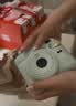 富士（FUJIFILM）instax  mini12 一次成像 立拍立得相机 mini12 薄荷绿 套餐八（官方标配+相机包+相册+白边相纸20张） 实拍图