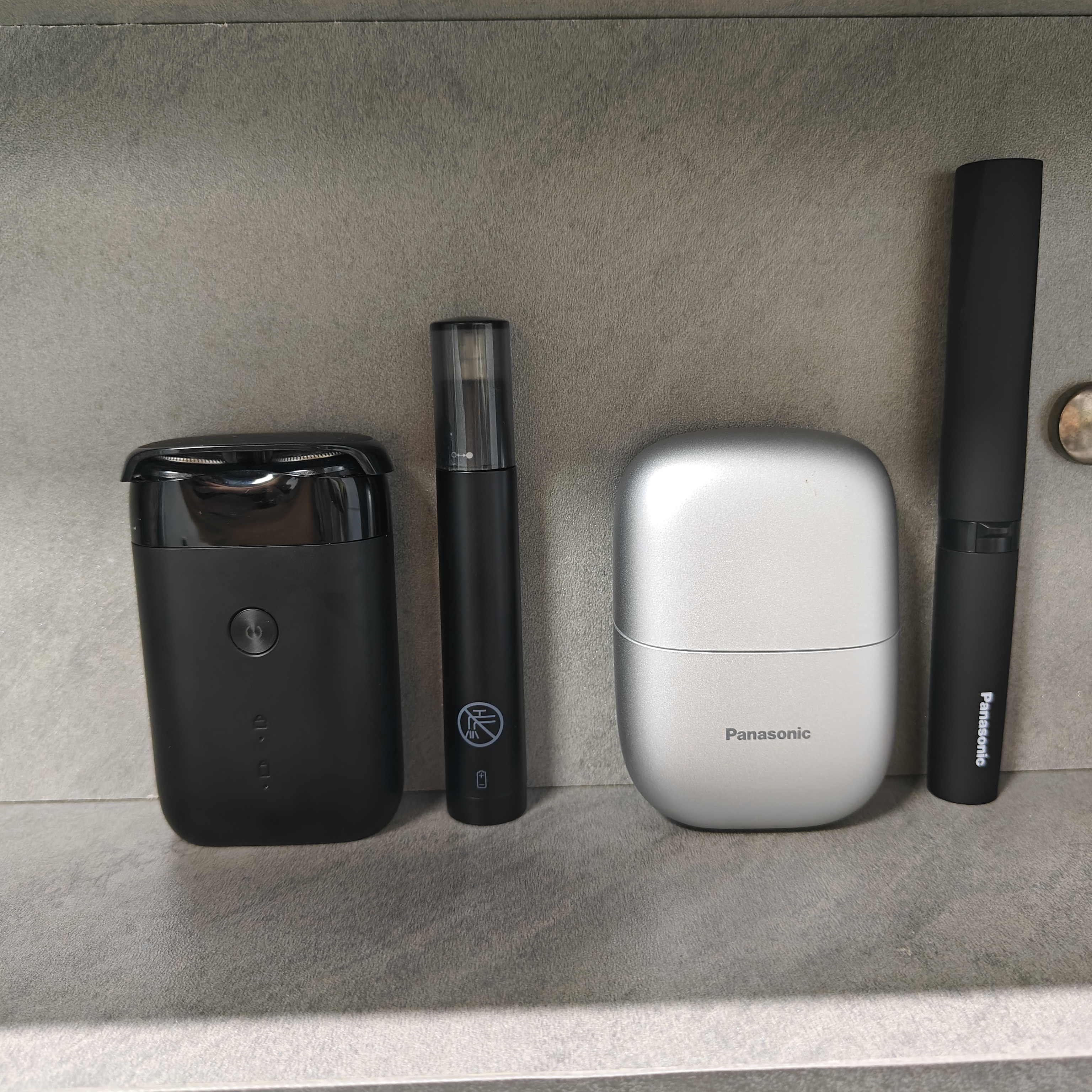 松下（Panasonic）电动鼻毛修剪器男士剃鼻毛器修剪鼻毛刮鼻毛修剪神器小巧便携 生日节日礼物送男士 GN20黑色 实拍图