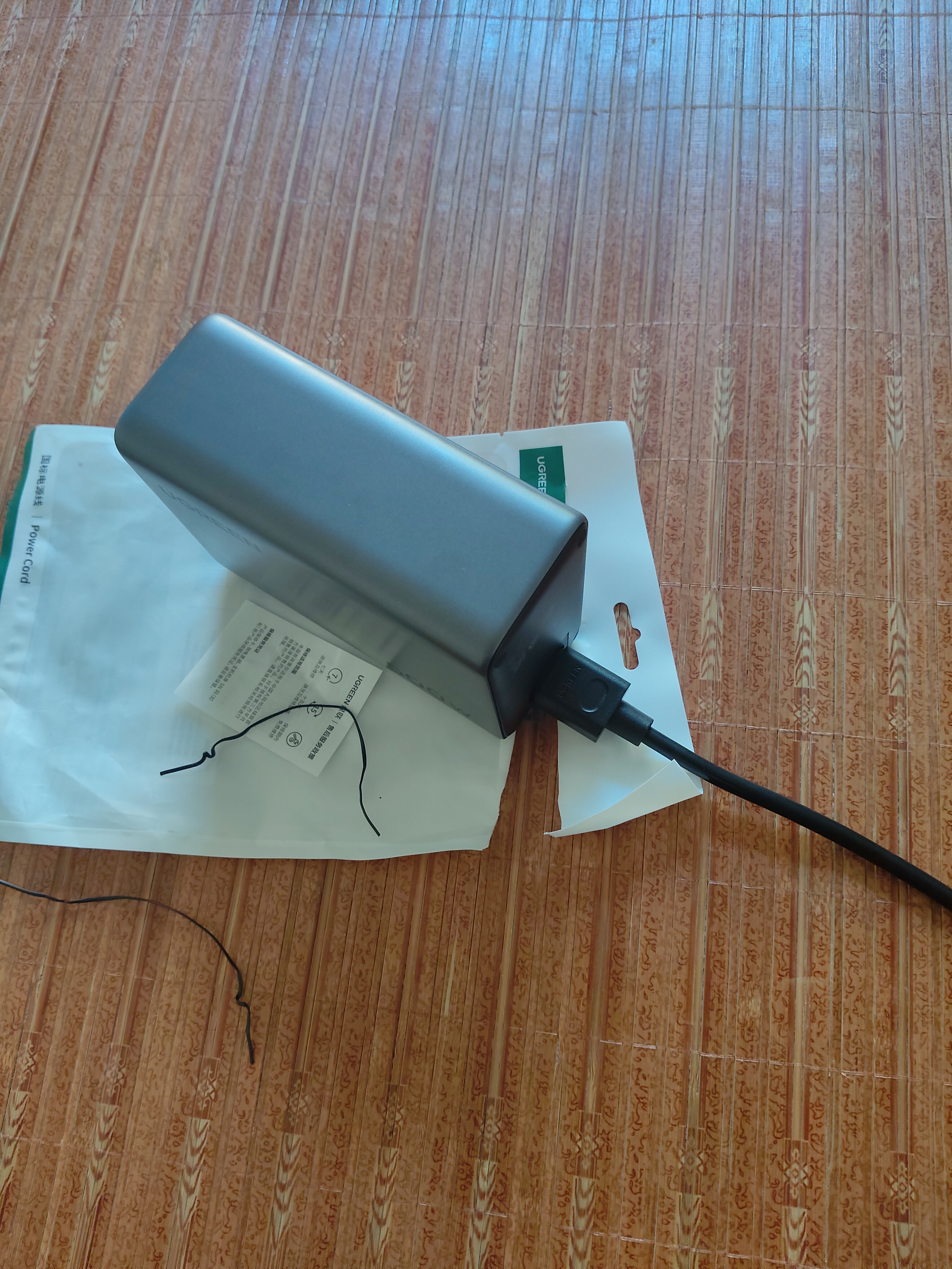 绿联国标三孔品字尾 三芯电源线 适用电脑台式主机显示器电炒锅电饭煲电子秤打印机连接线 2米 45650 实拍图