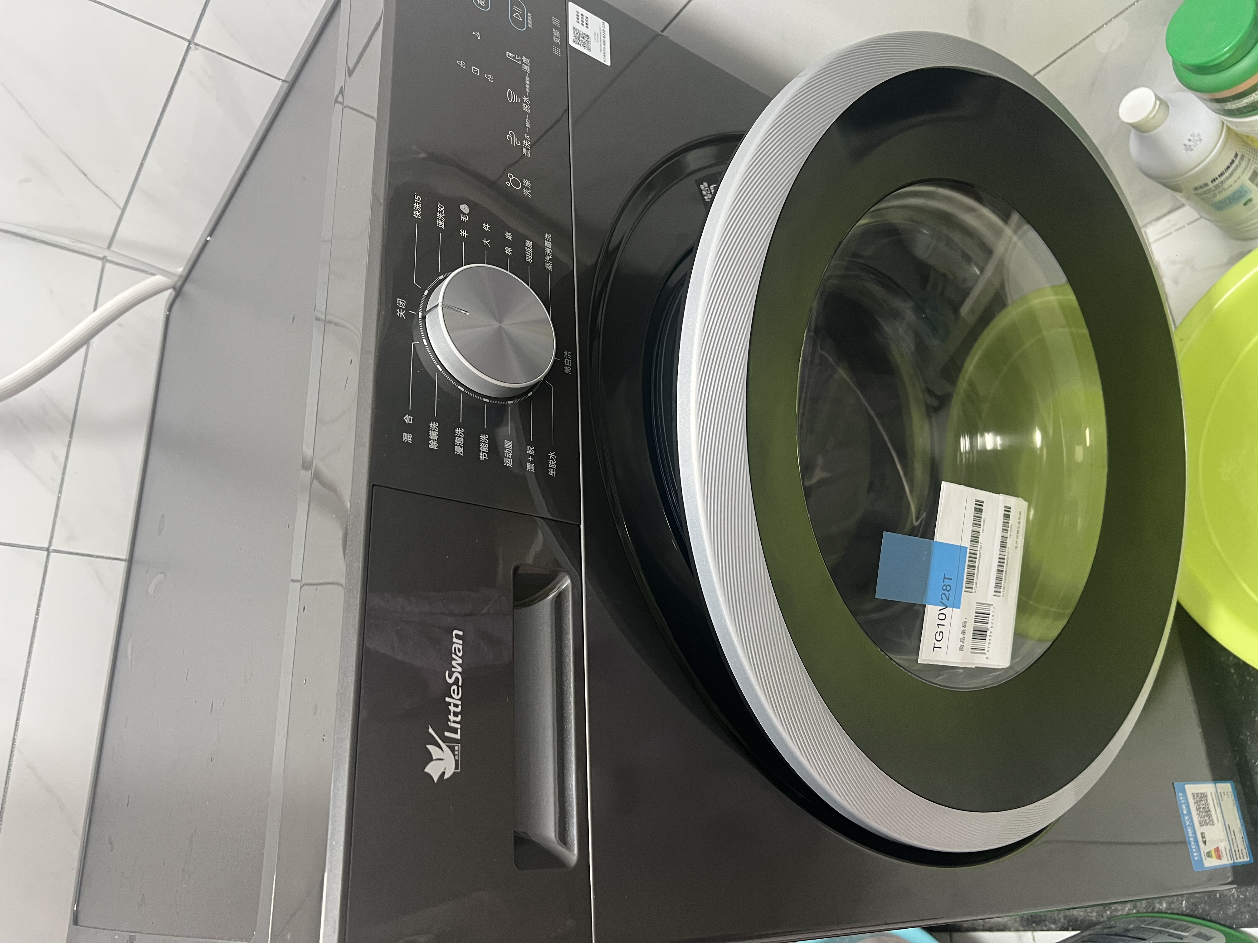 小天鹅（LittleSwan）滚筒洗衣机全自动家用 10KG TG10V28T 纯平自由嵌 出租房宿舍 以旧换新 自营 内衣洗 超级补贴家电 实拍图