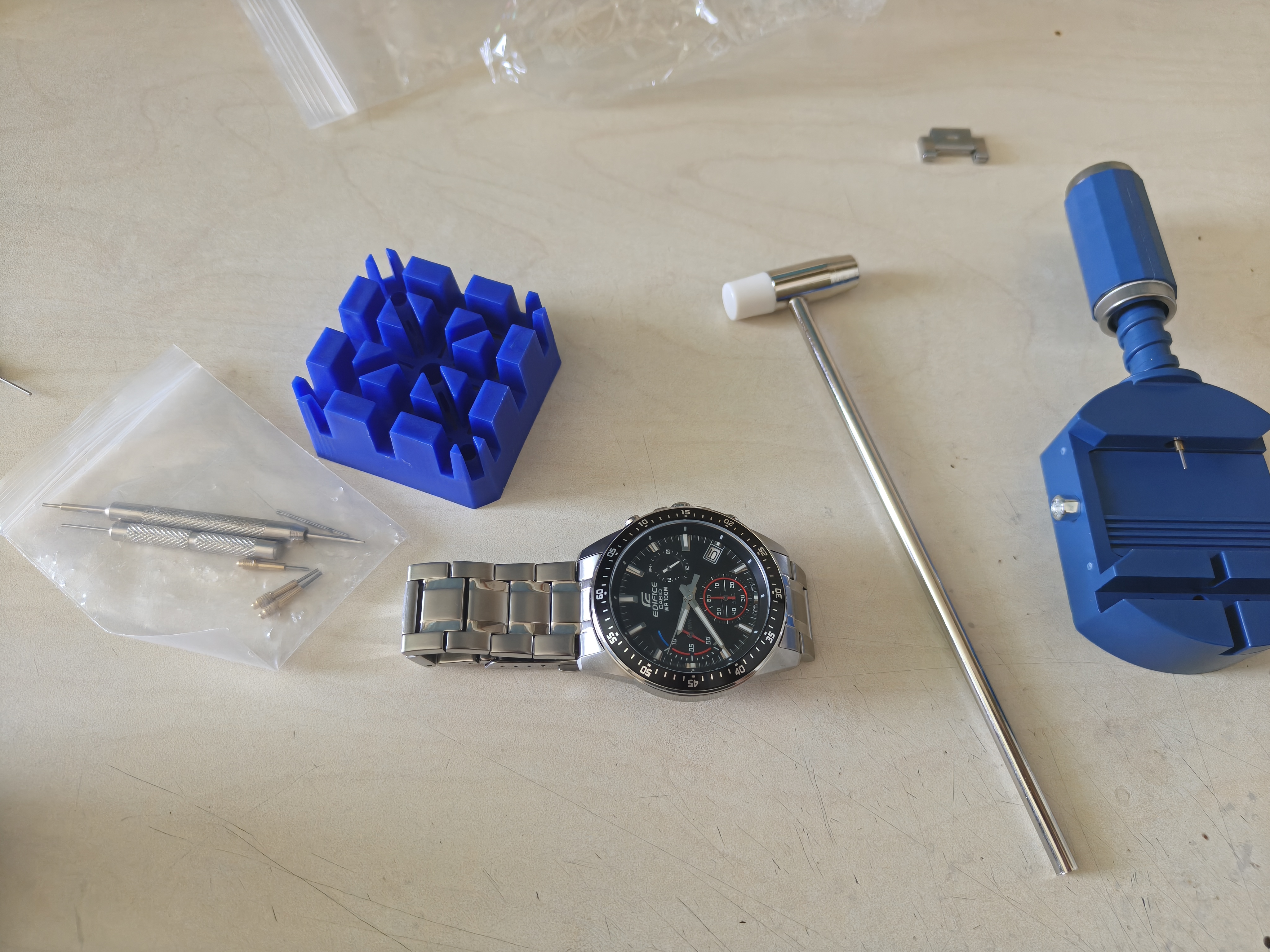 迪普尔 调表器拆表带工具拆卸手表带拆卸器表链调节器钢带通用表带拆卸器 调表工具四件套 实拍图