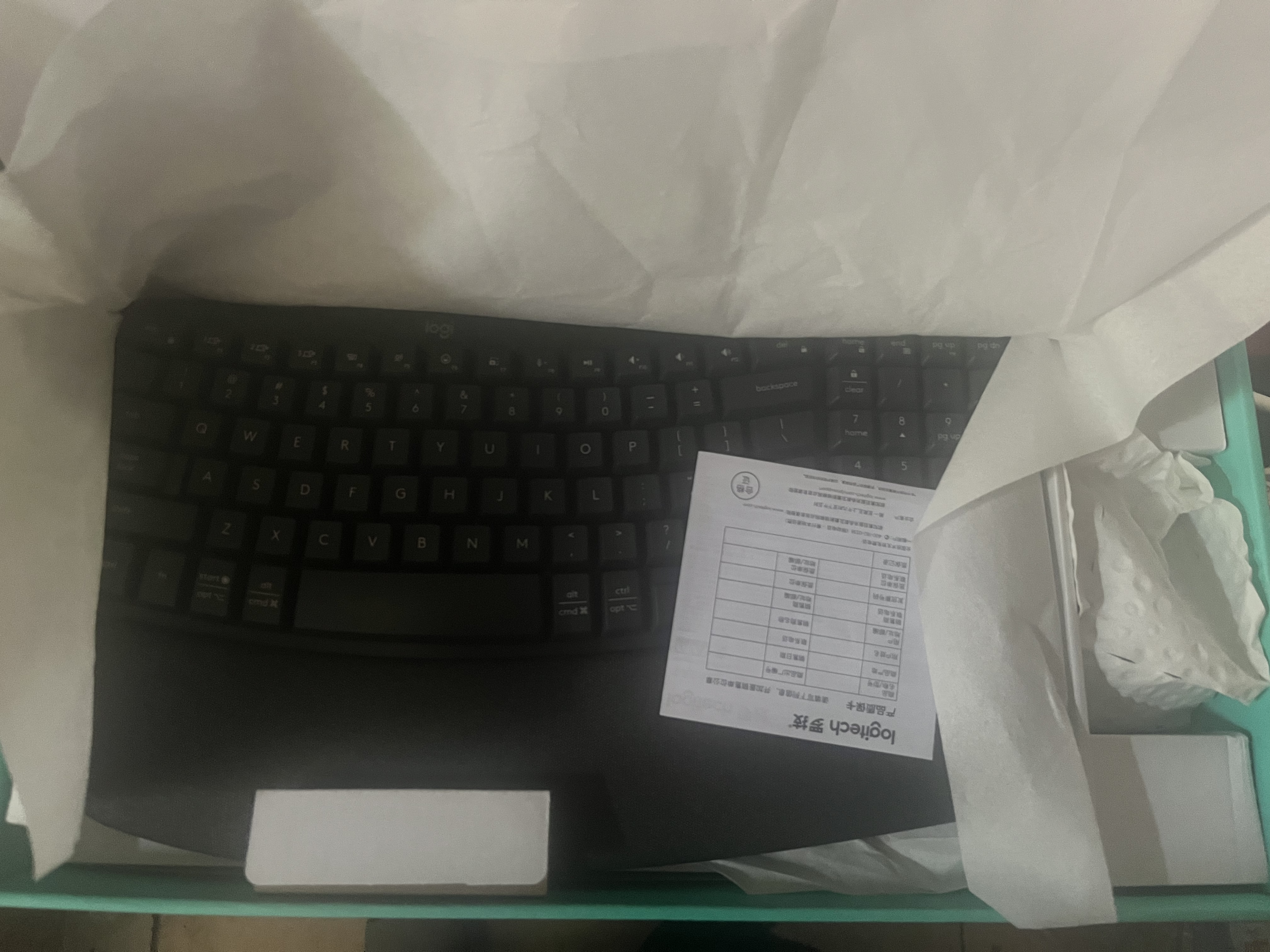 罗技（Logitech）Wave Combo 无线人体工学键鼠套装 垂直鼠标 无线蓝牙鼠标 办公键盘 无线键盘 蓝牙键盘 黑色 实拍图