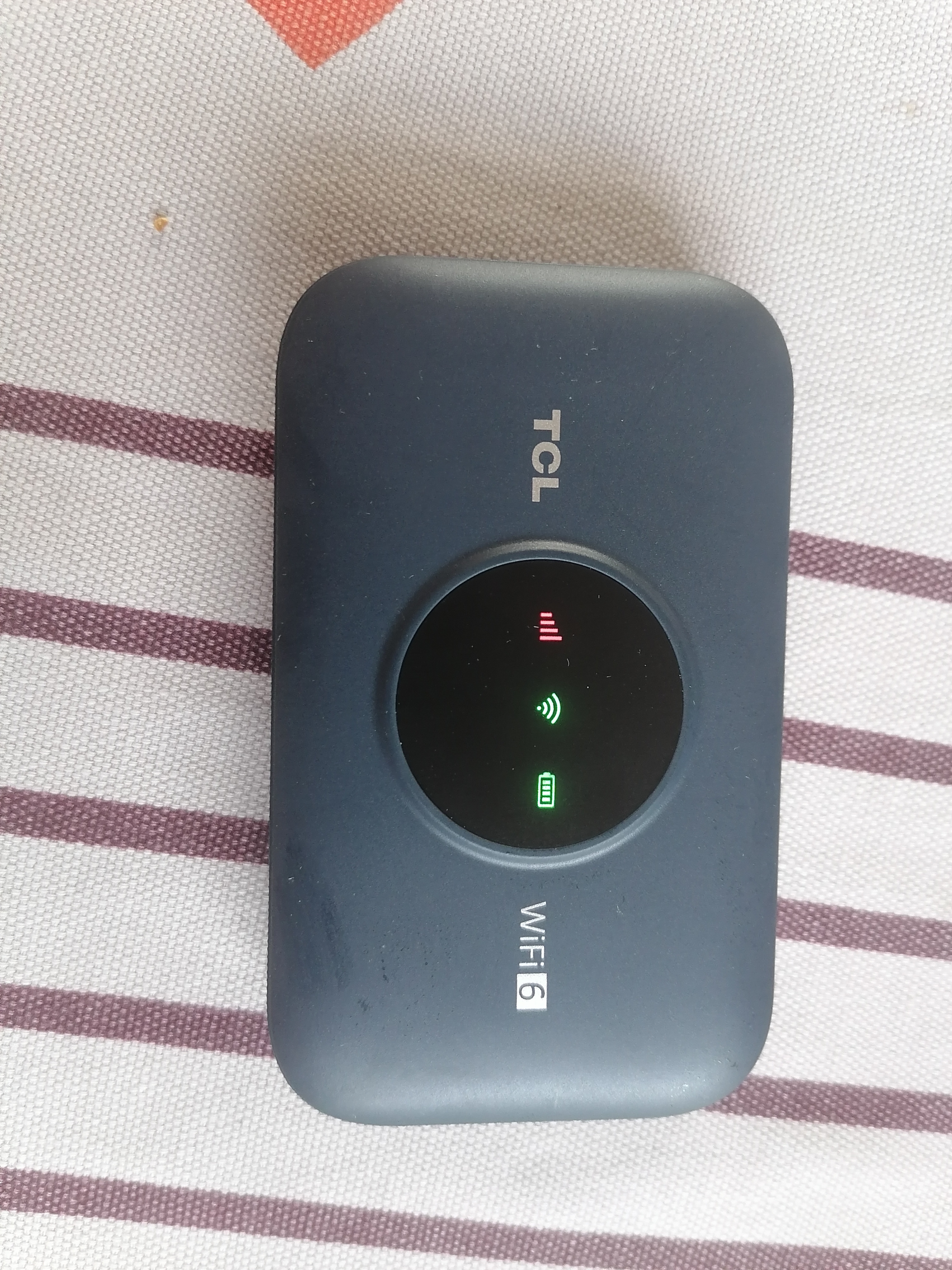TCL随身wifi2026新款三网全国通用免插卡无线网wifi6车载4G路由器随身便携无限制移动联通电信5GXY15B 【新款苍梧蓝】展锐芯片3000毫安大电池 不限速不虚标月享1500G流量 实拍图