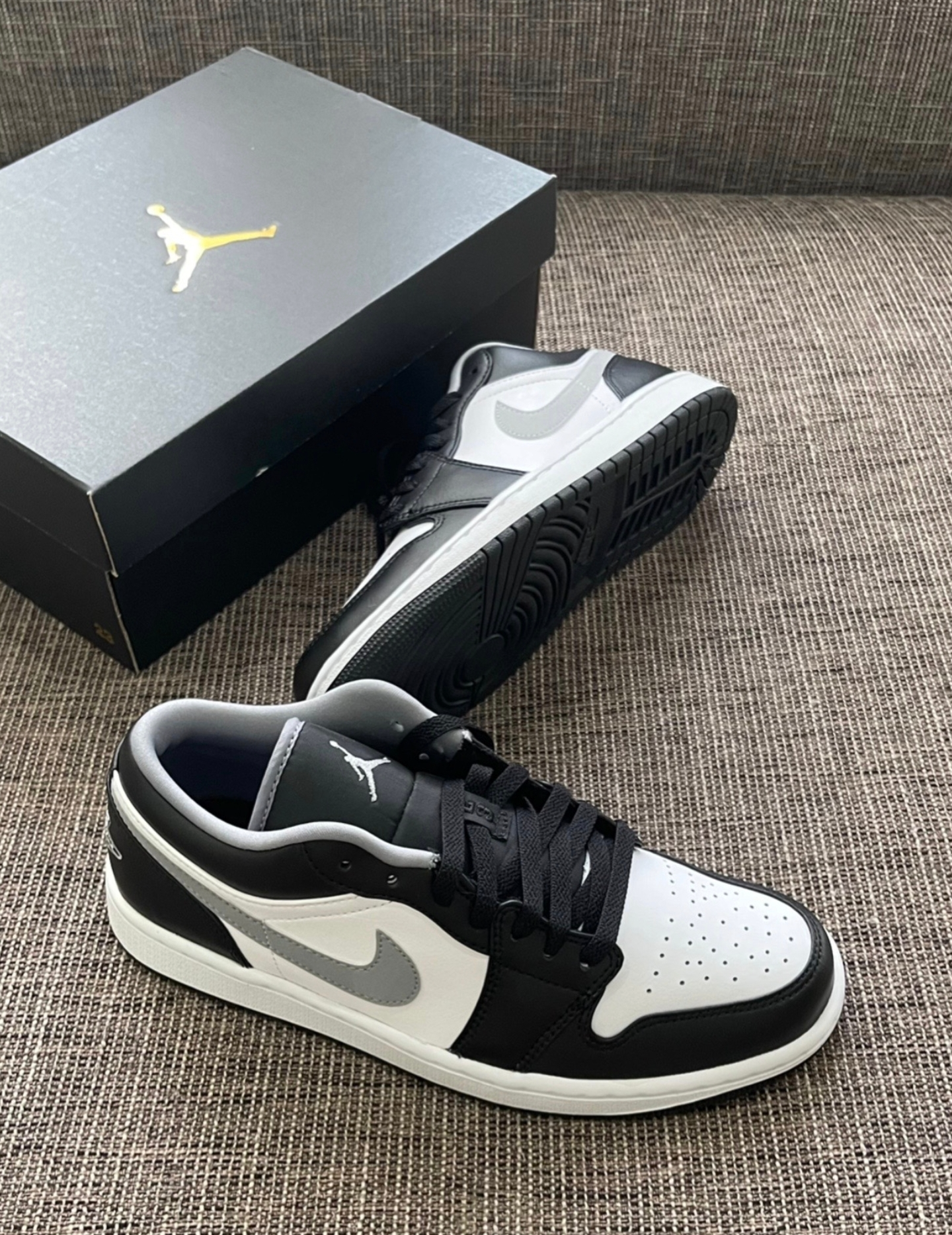 耐克（NIKE）2026年男子AIR JORDAN 1 LOW运动休闲鞋 553558-040 38 实拍图