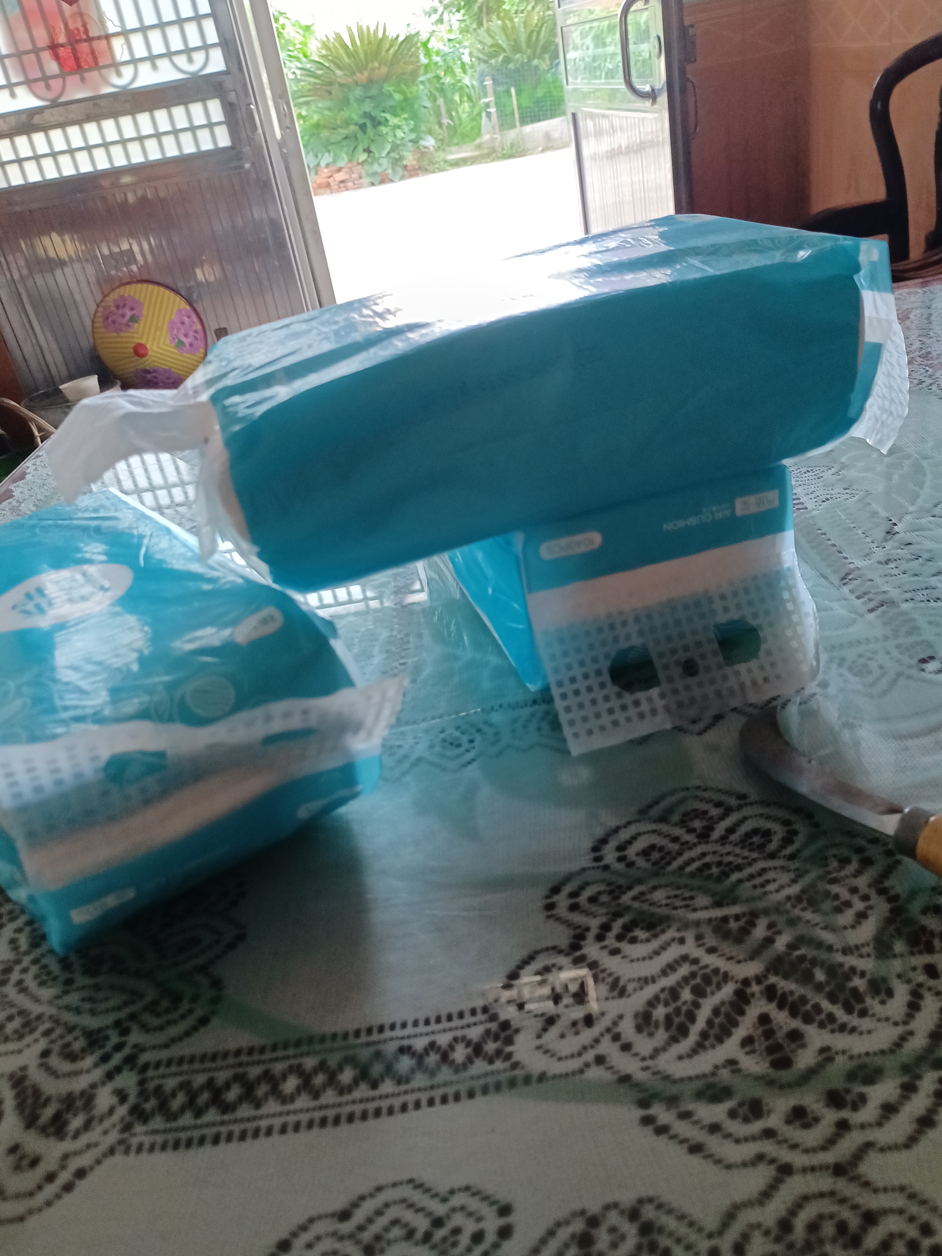 植护挂式抽纸 纸巾面巾纸 悬挂卫生纸抽 擦手用纸 4层260抽*3提（配1挂钩） 实拍图