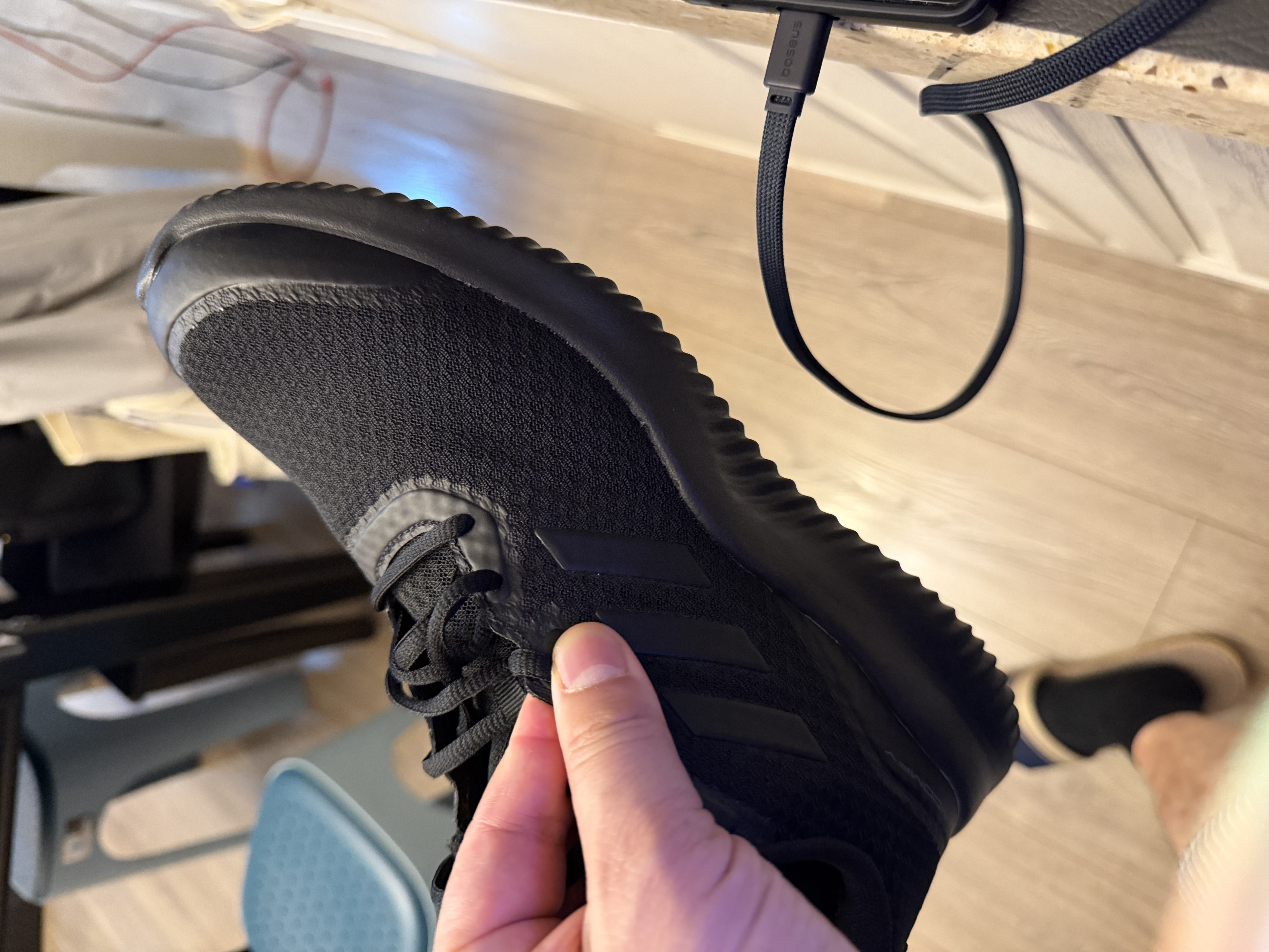 阿迪达斯（adidas）男子休闲系列 ALPHACOMFY跑步鞋 ID0351 40码 UK6.5码 实拍图
