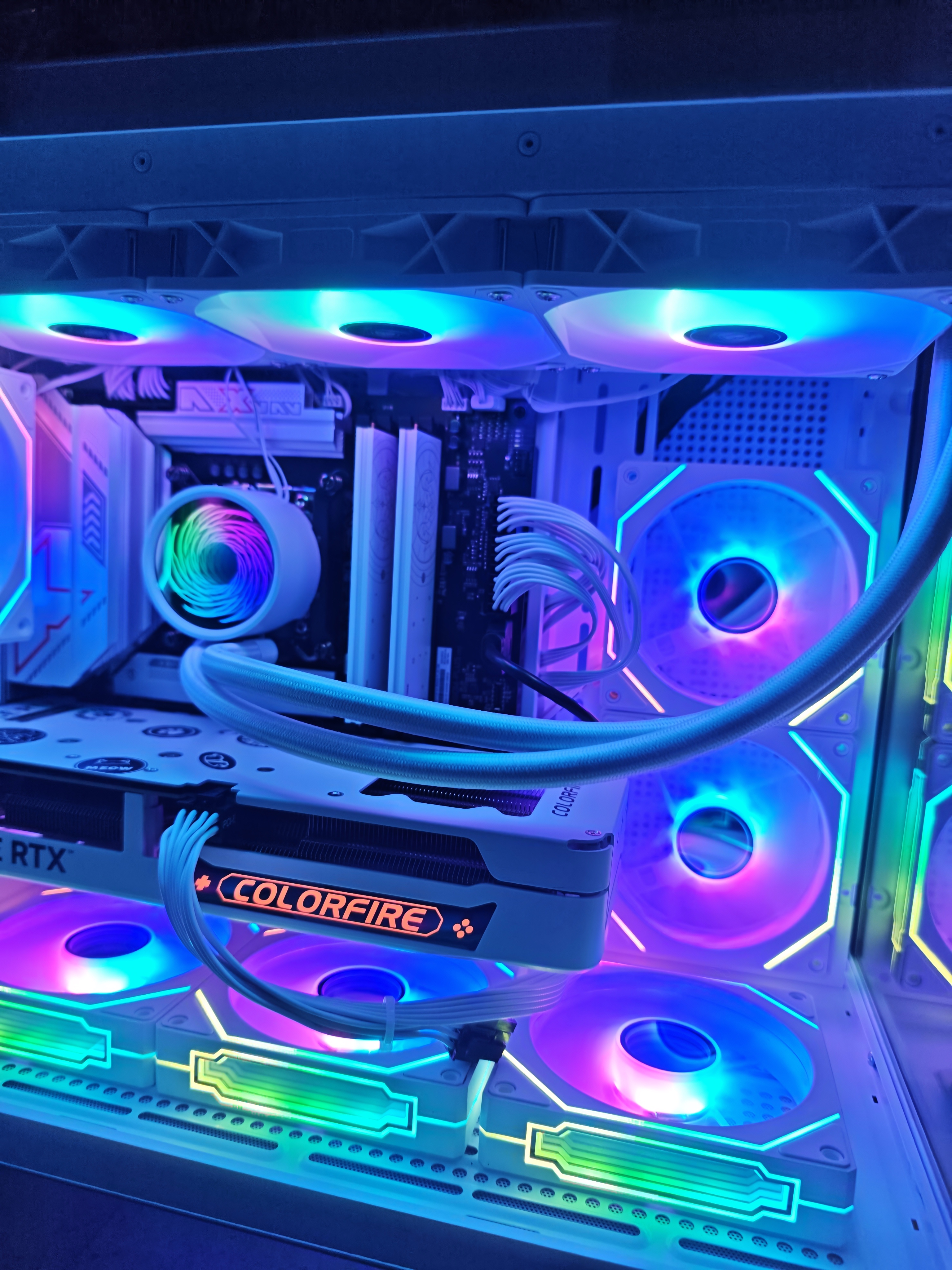 七彩虹（Colorful）海景房主机酷睿15代U5 245KF/i5 12490F搭RTX5060 5060TI电竞游戏设计办公电脑主机台式组装机 配八：245KF丨16G丨512G丨5060TI 实拍图