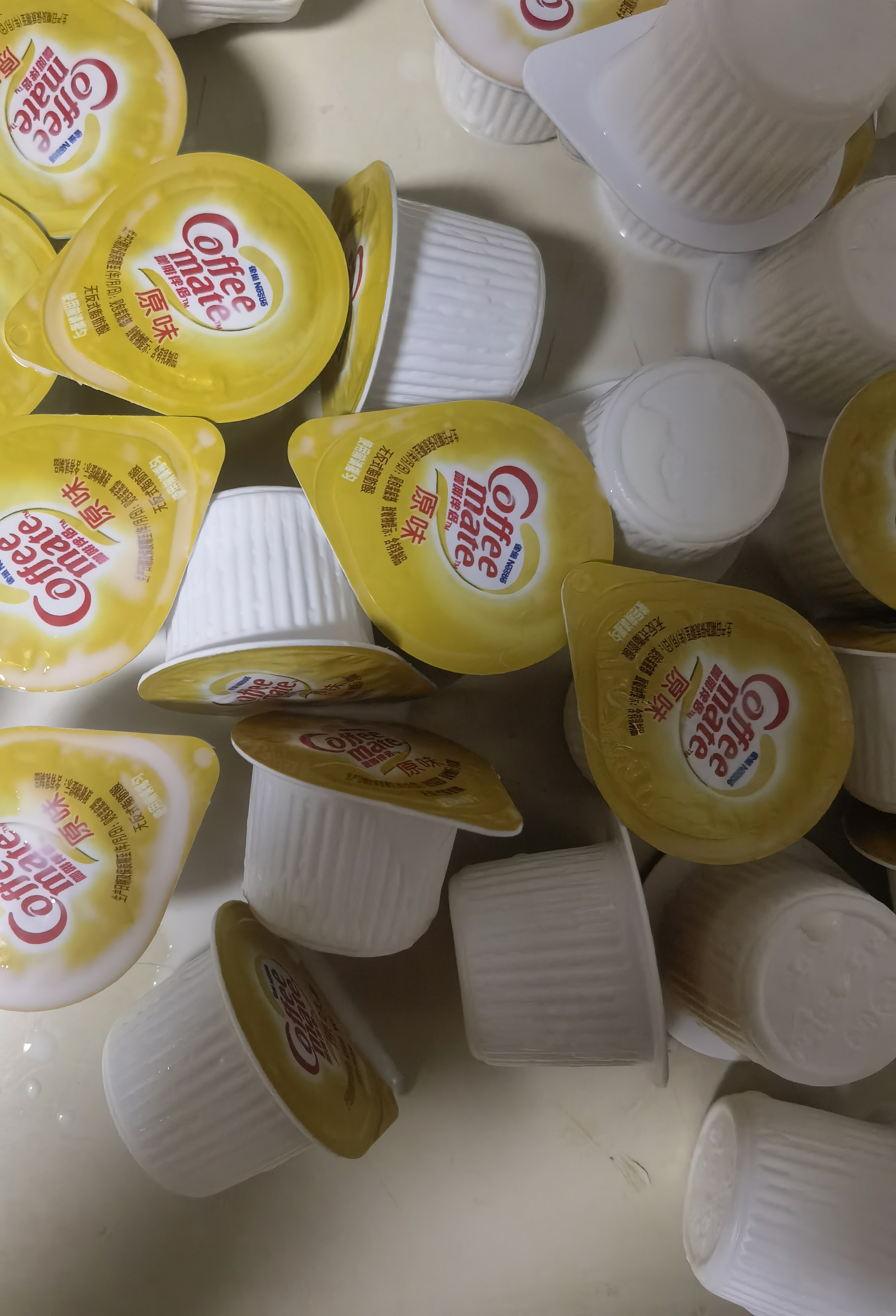 雀巢（Nestle）咖啡奶茶伴侣 原味10ml*50粒 奶精球 0反式脂肪酸 实拍图