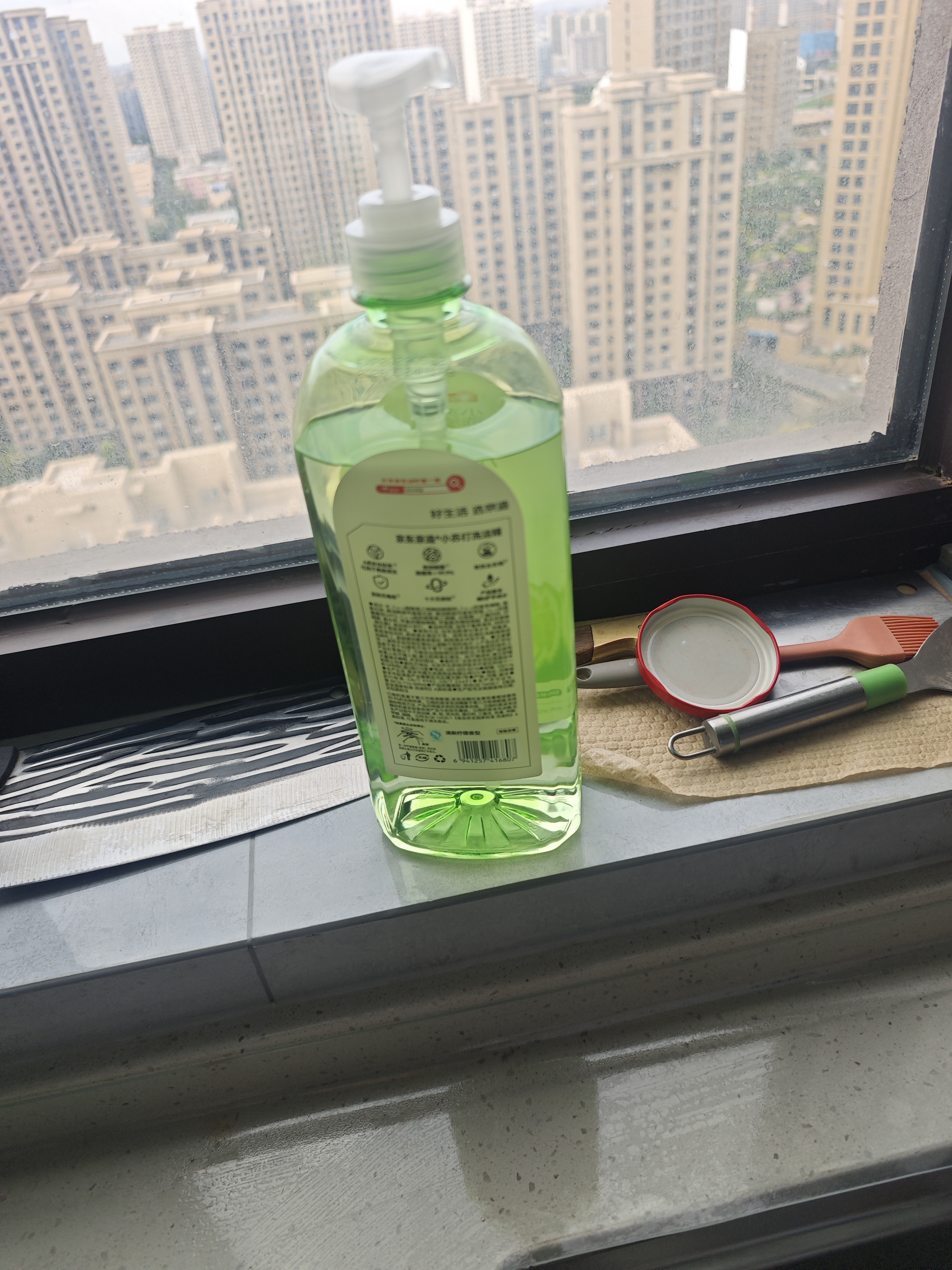 京东京造柠檬小苏打洗洁精1KG*3瓶 A类家用0添加食品级孕婴 去油污洗涤灵 实拍图