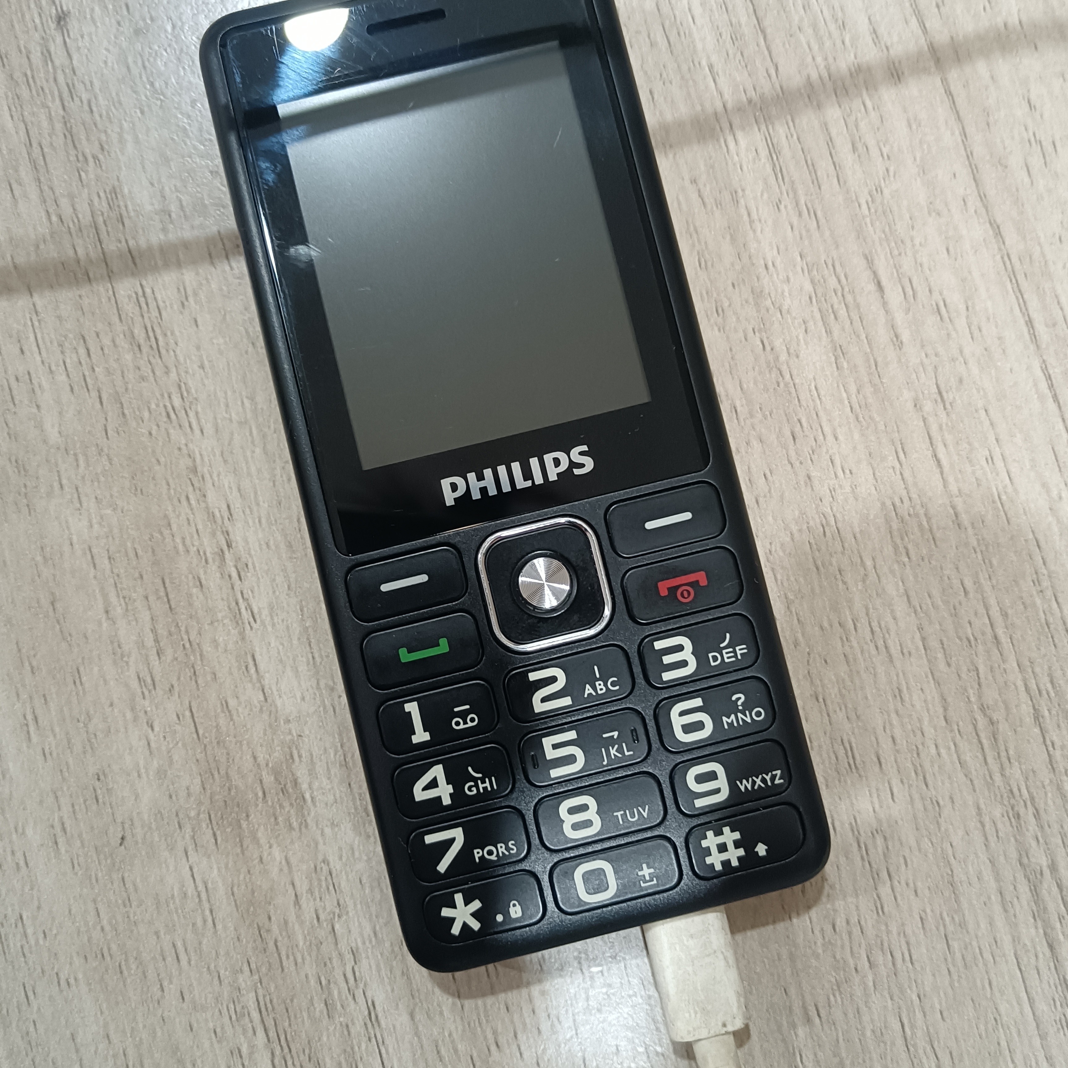 飞利浦（PHILIPS）老人手机全网通4G超长待机大字大声大按键双卡双待超长待机老年机儿童学生机 黑色 移动4G 实拍图